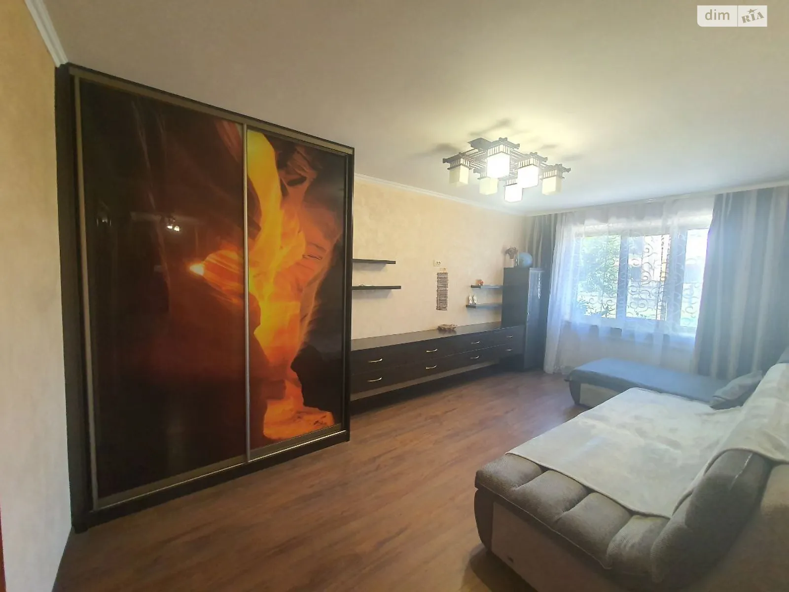 Продается 3-комнатная квартира 59 кв. м в Хмельницком, ул. Трудовая - фото 1