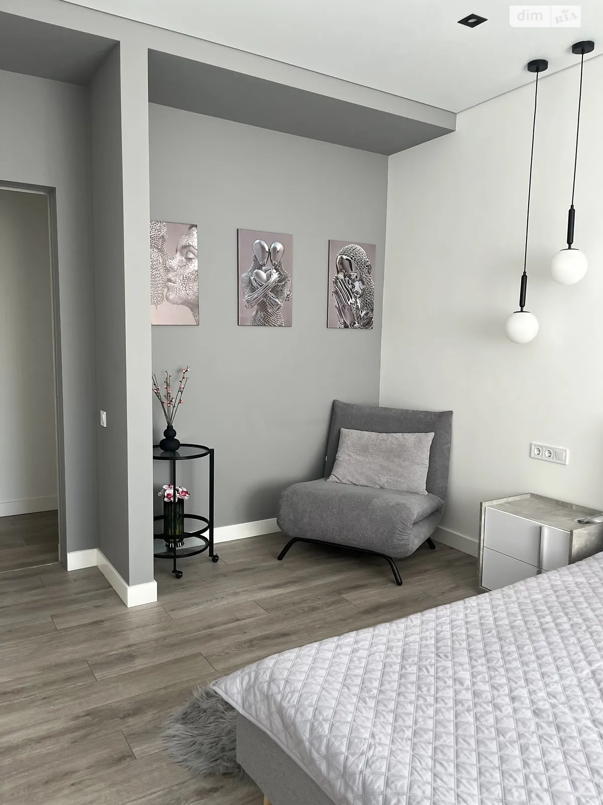 Здається в оренду 1-кімнатна квартира 70 кв. м у Одесі, вул. Генуезька, 3Г - фото 1