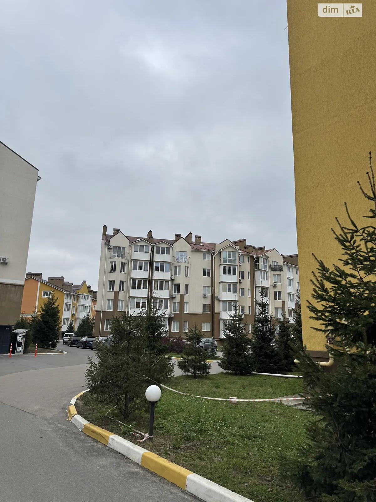 Продается 1-комнатная квартира 47 кв. м в Михайловке-Рубежовке, ул. Чубинского, 15 - фото 1