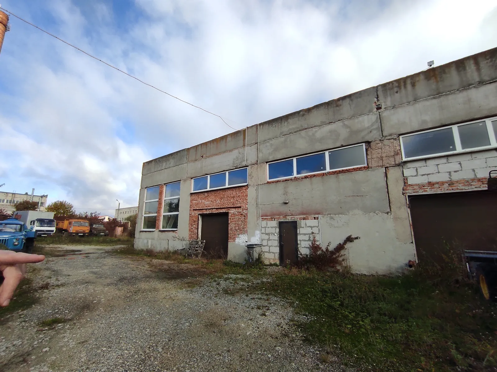 Сдается в аренду объект сферы услуг 400 кв. м в 1-этажном здании, цена: 50000 грн - фото 1