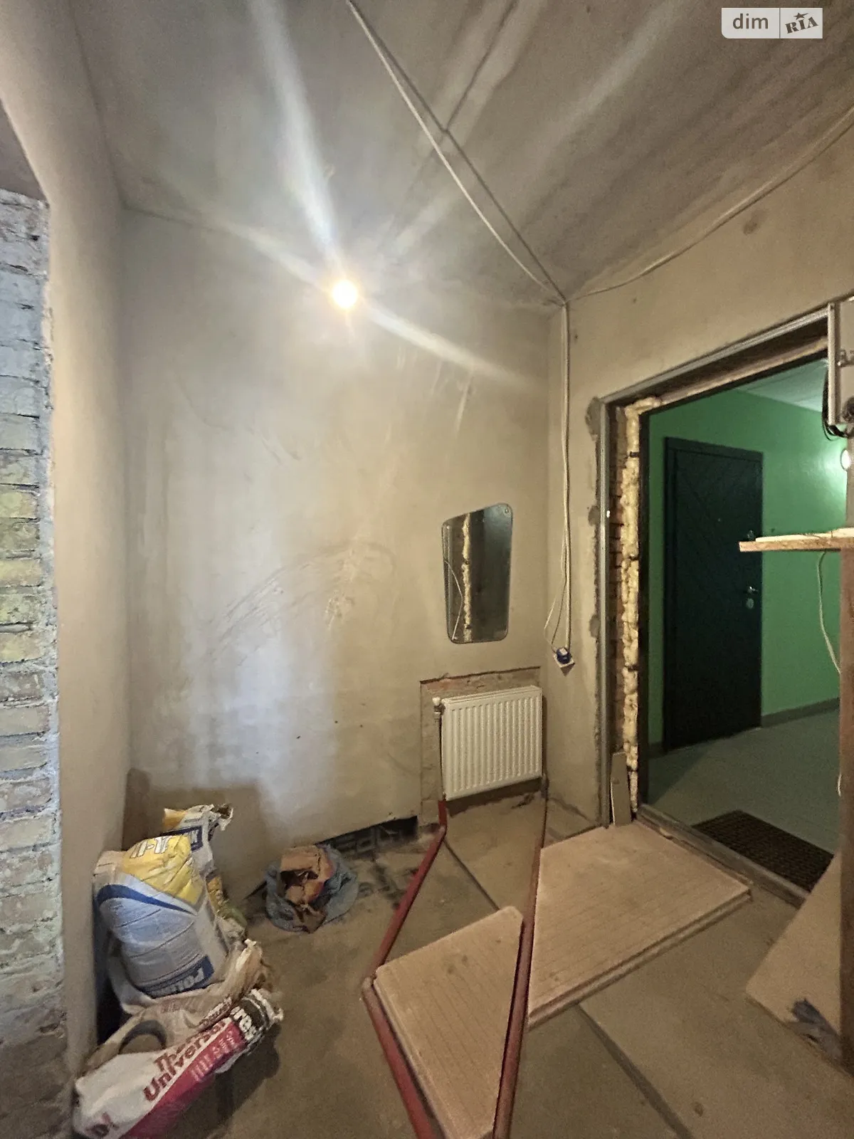 Продается 1-комнатная квартира 42 кв. м в Михайловке-Рубежовке, ул. Чубинского, 13 - фото 1