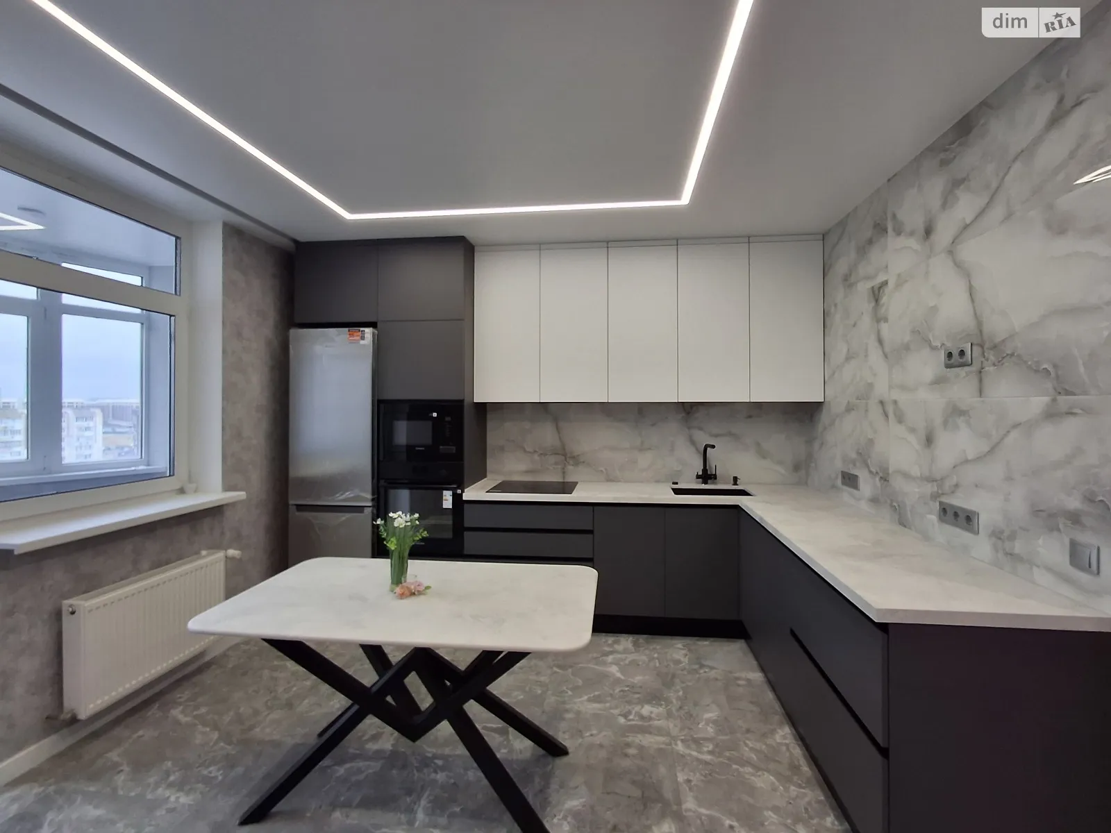 Продается 1-комнатная квартира 65 кв. м в Вишневом, ул. Витянская, 2 - фото 1