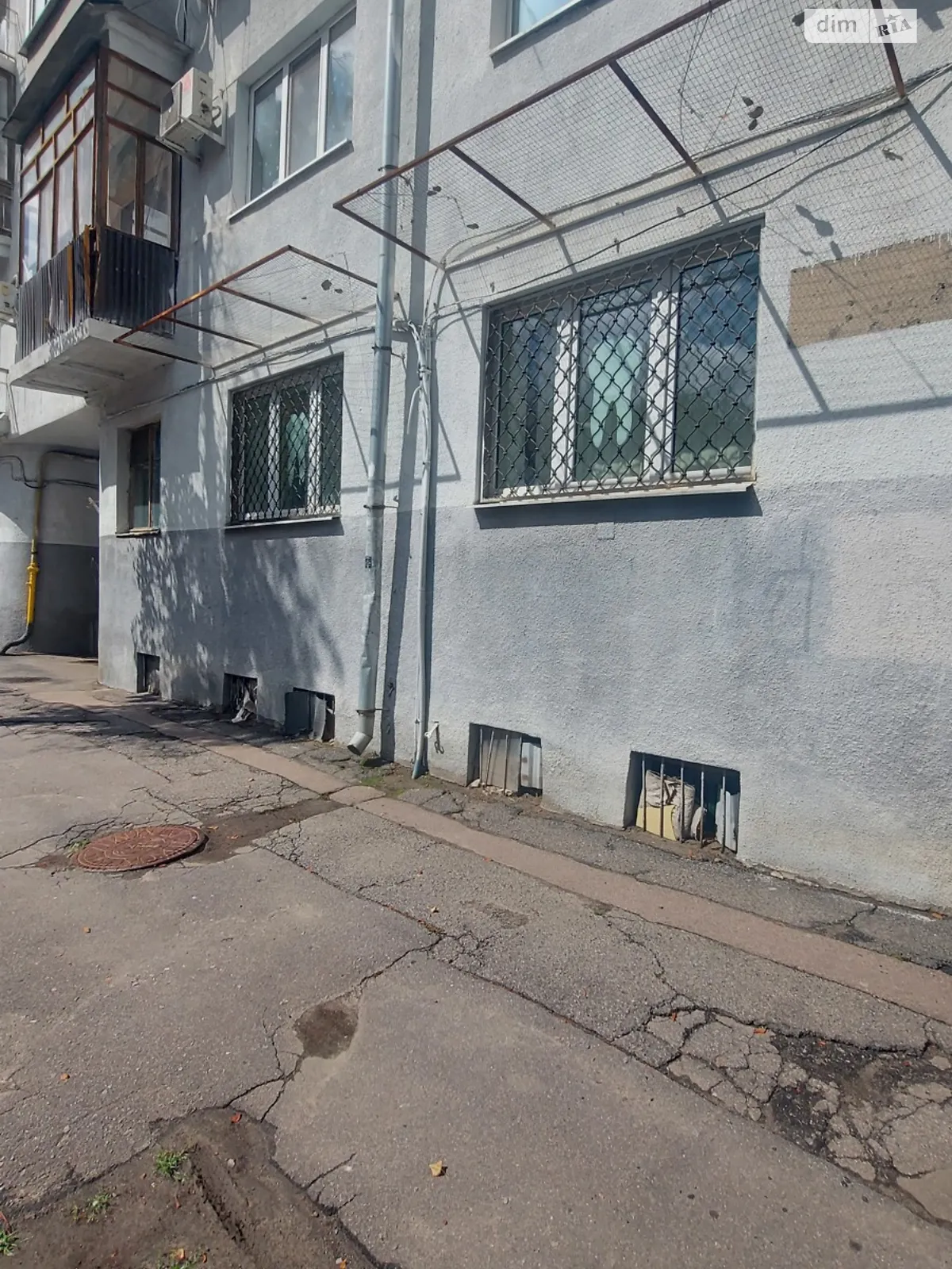 Продается помещения свободного назначения 60 кв. м в 3-этажном здании, цена: 59000 $ - фото 1