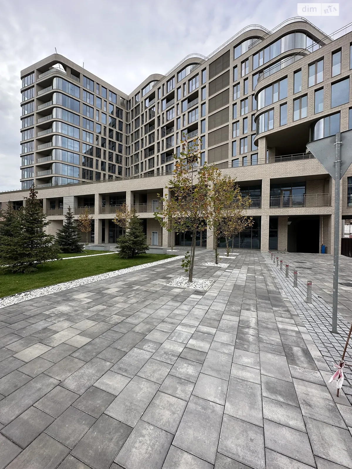 Сдается в аренду 2-комнатная квартира 85 кв. м в Днепре, ул. 93-й Холодноярской Бригады(Челюскина), 4А - фото 1