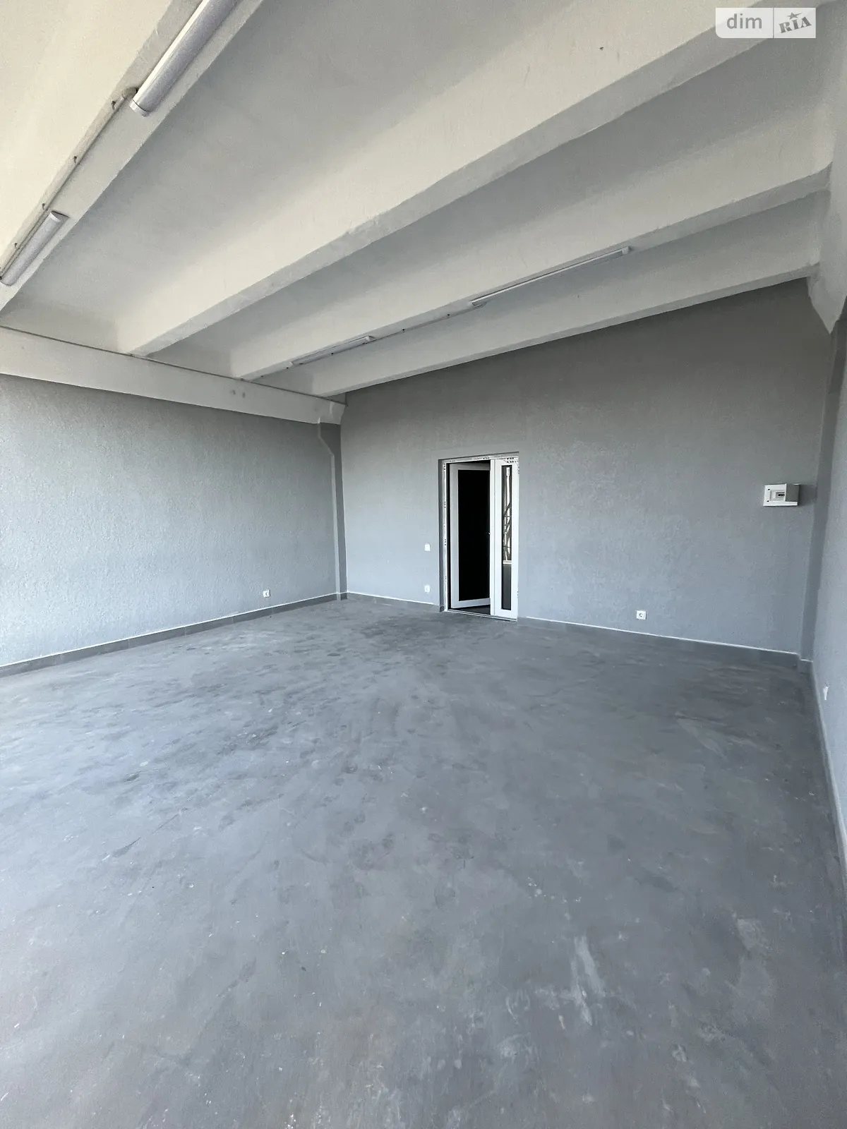 Сдается в аренду помещения свободного назначения 36 кв. м в 4-этажном здании, цена: 5000 грн - фото 1