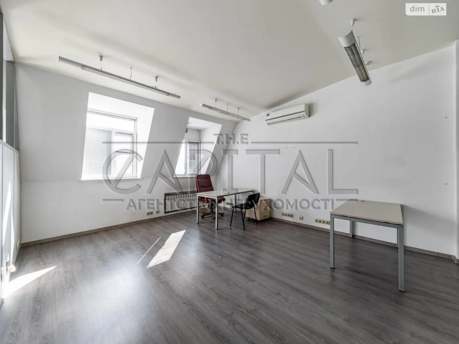 Сдается в аренду офис 395 кв. м в бизнес-центре, цена: 2900 $ - фото 1