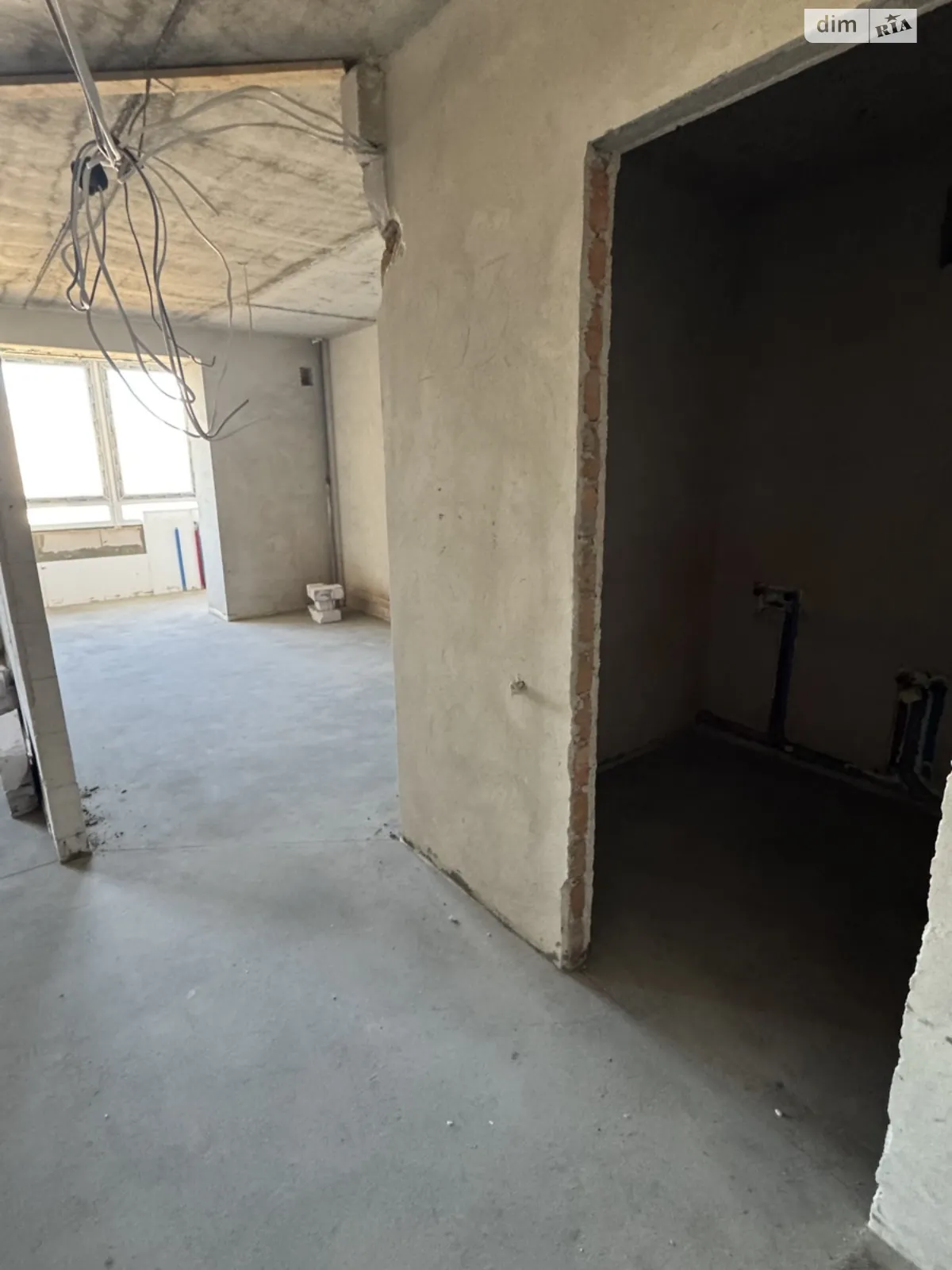 1-комнатная квартира 43 кв. м в Тернополе, ул. Черновецкая, 71 - фото 1