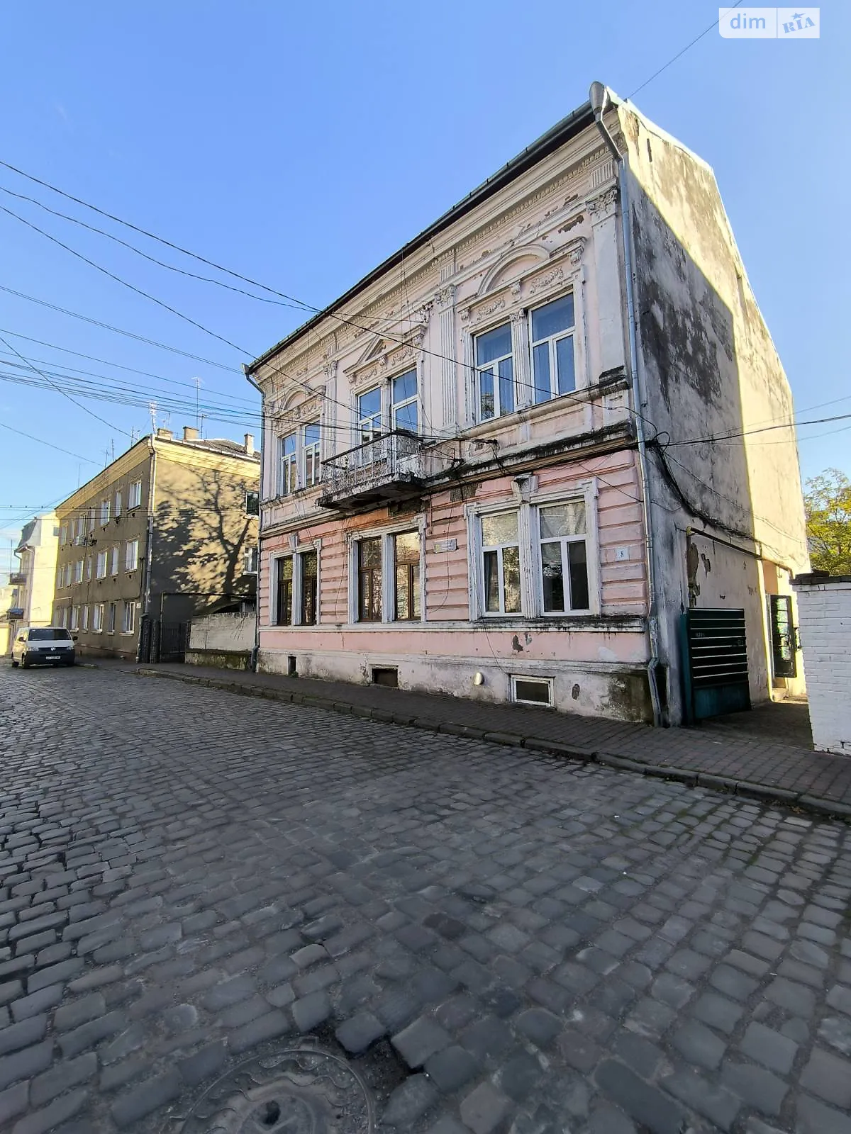 Продается 2-комнатная квартира 49 кв. м в Черновцах, ул. Синагоги, 8 - фото 1