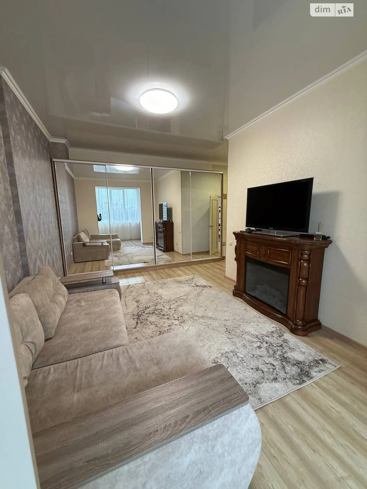 Сдается в аренду 2-комнатная квартира 80 кв. м в Хмельницком, ул. Заречанская - фото 1