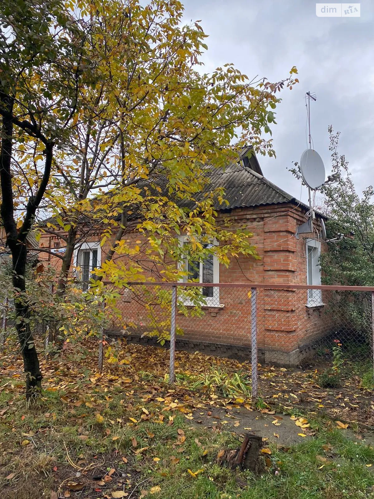 Продается одноэтажный дом 64 кв. м с гаражом, цена: 40000 $ - фото 1
