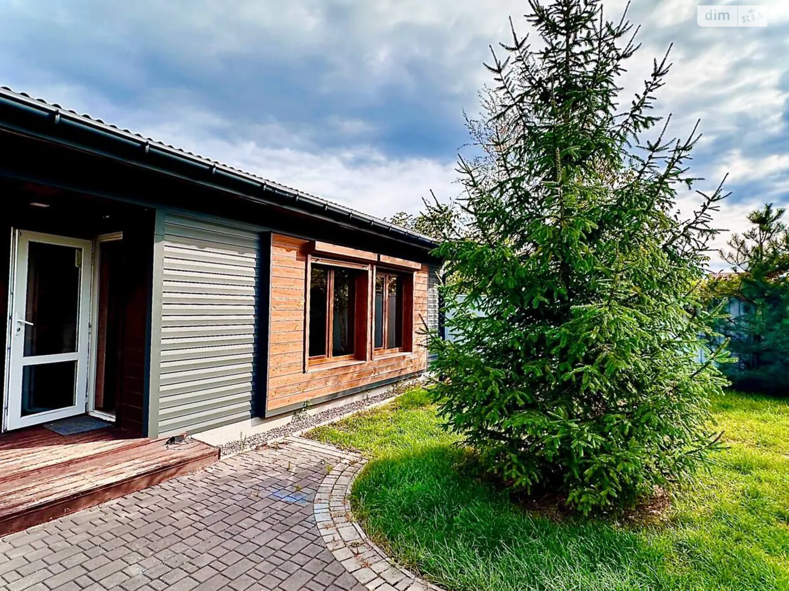 Сдается в аренду одноэтажный дом 60 кв. м с гаражом, цена: 23000 грн - фото 1