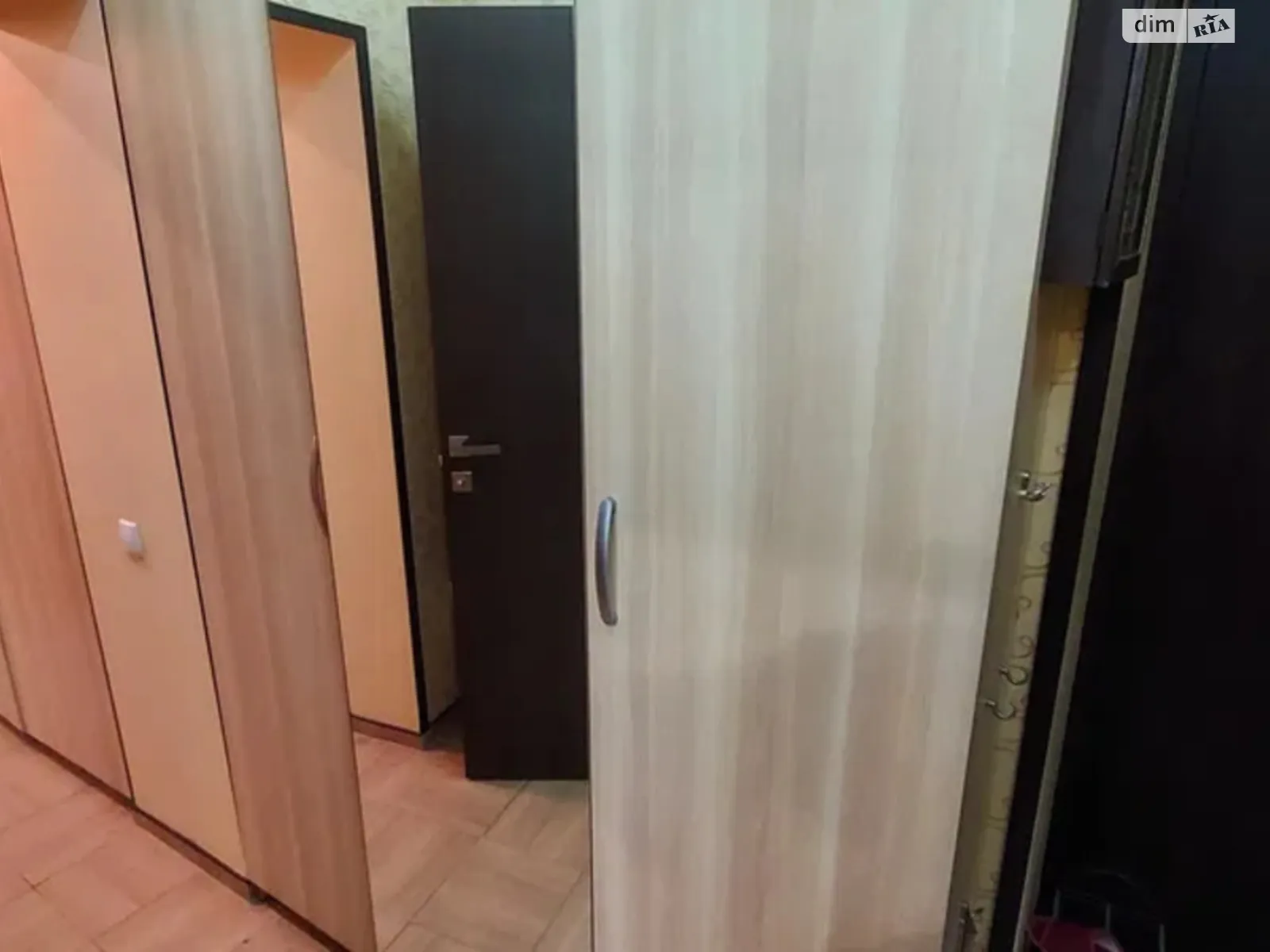 Продается 3-комнатная квартира 54 кв. м в Харькове, ул. Колонная, 8А - фото 1