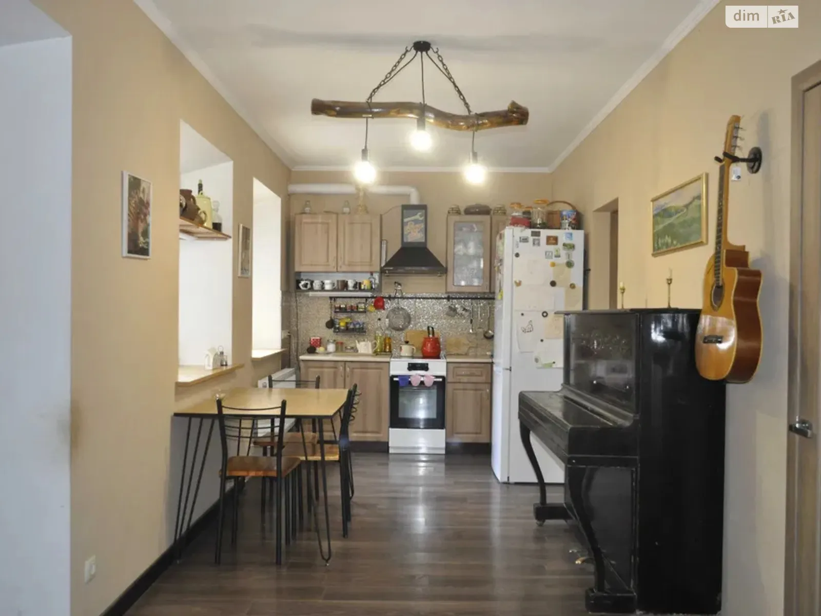 Продается одноэтажный дом 90 кв. м с гаражом, цена: 49990 $ - фото 1