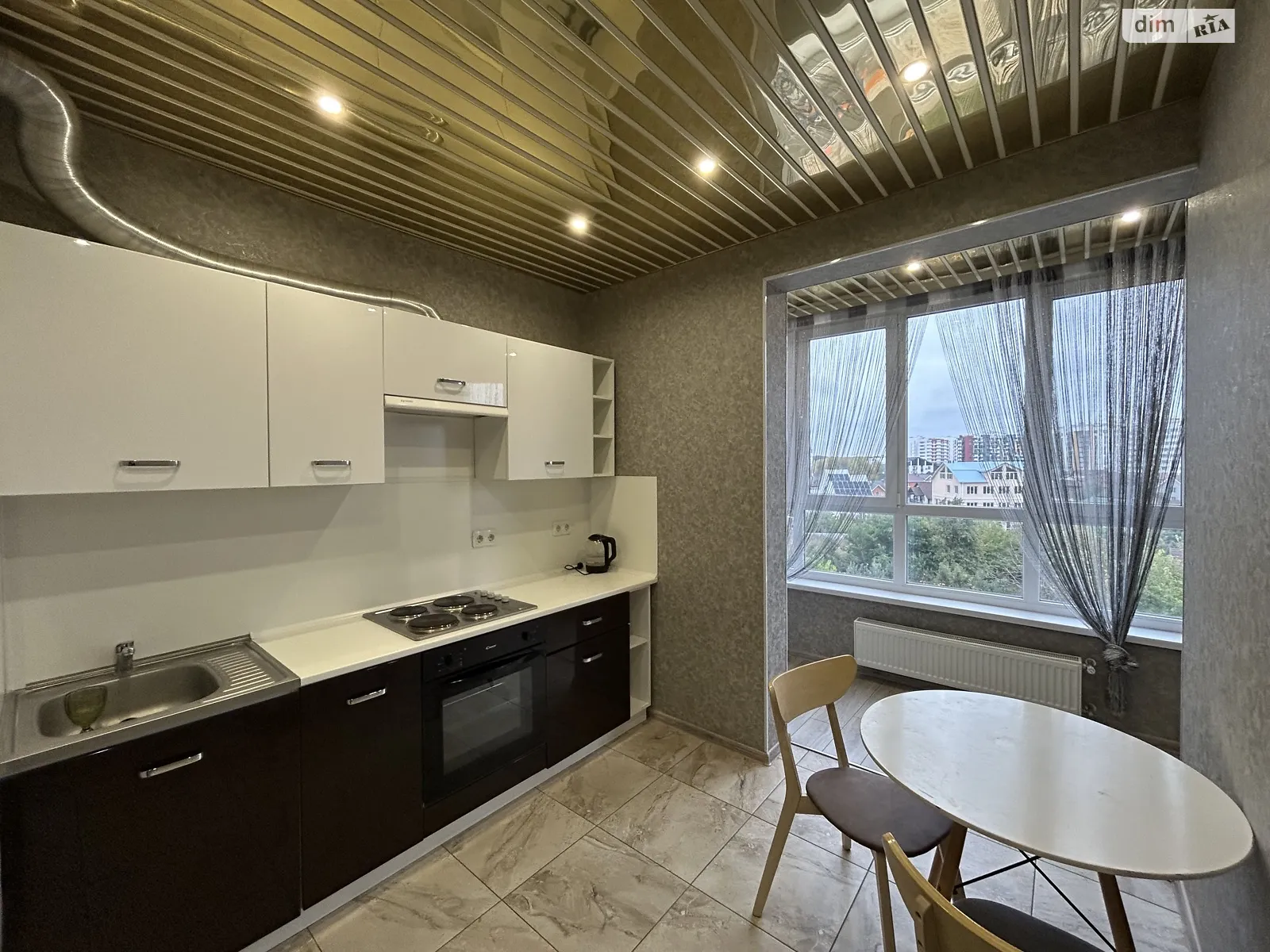 Сдается в аренду 1-комнатная квартира 38 кв. м в Вишневом, пер. Весенний(Советский), 1А - фото 1