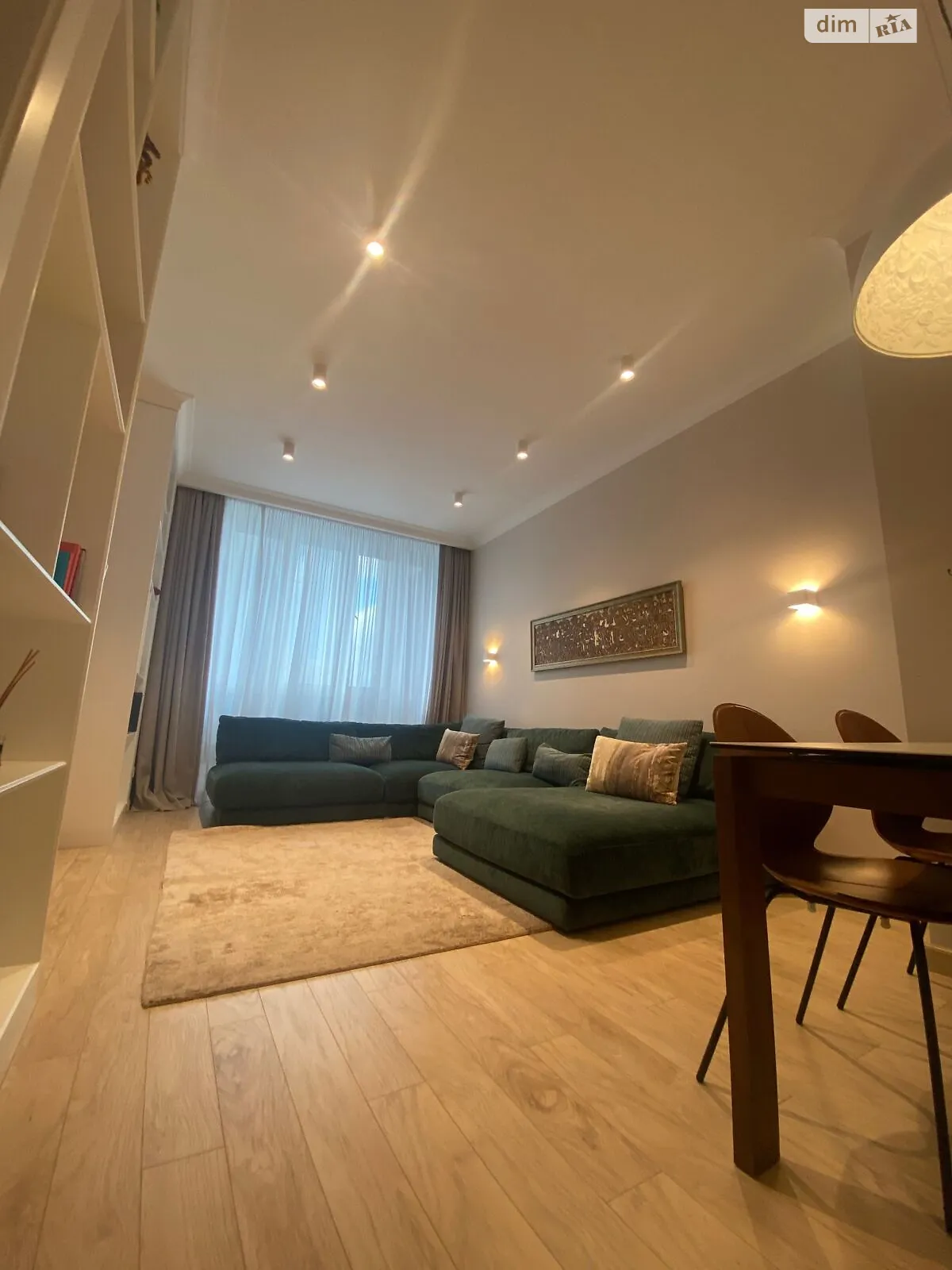 Продается 2-комнатная квартира 82 кв. м в Днепре, ул. Симферопольская, 2М - фото 1