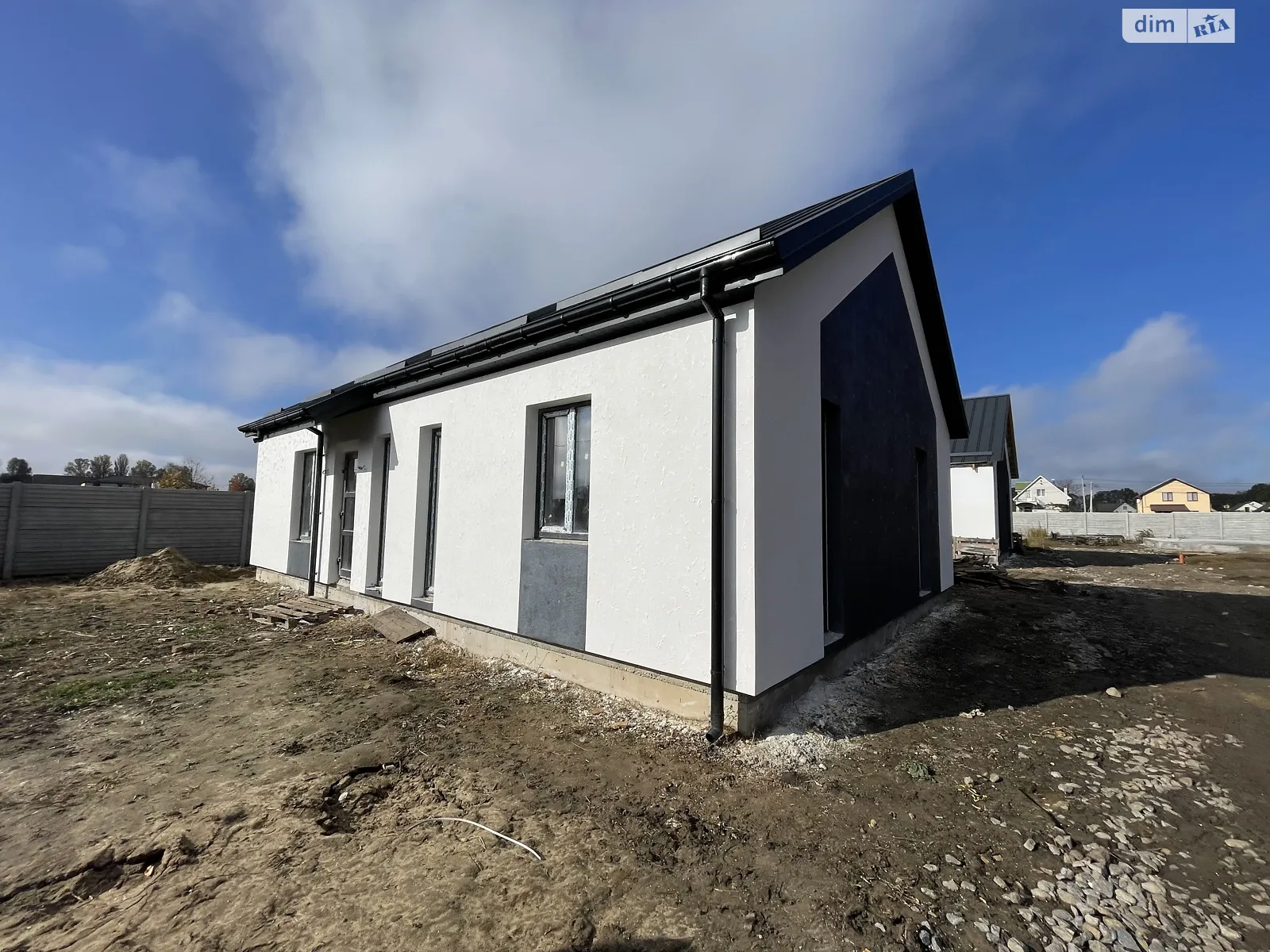 Продається одноповерховий будинок 85 кв. м з бесідкою, цена: 62000 $ - фото 1
