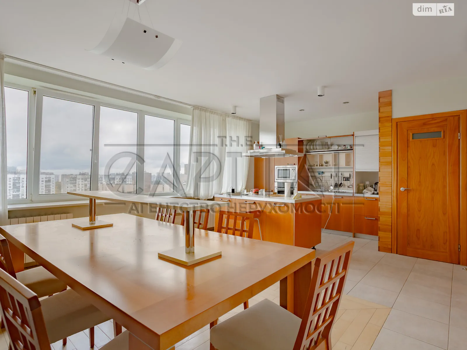 Продается 4-комнатная квартира 222.7 кв. м в Киеве, ул. Андрея Аболмасова(Панельная), 5 - фото 1