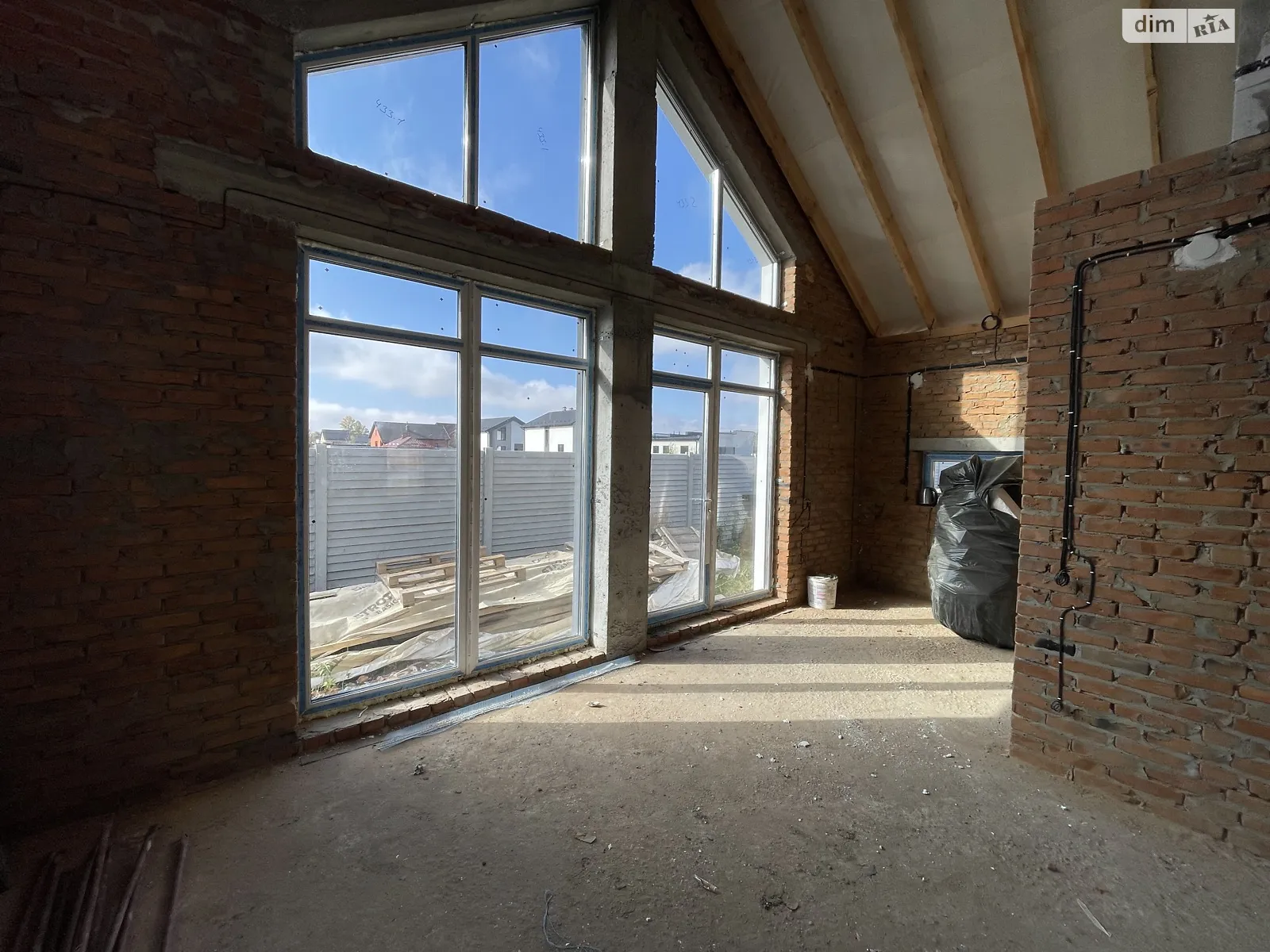 Продается одноэтажный дом 75 кв. м с участком, цена: 60000 $ - фото 1