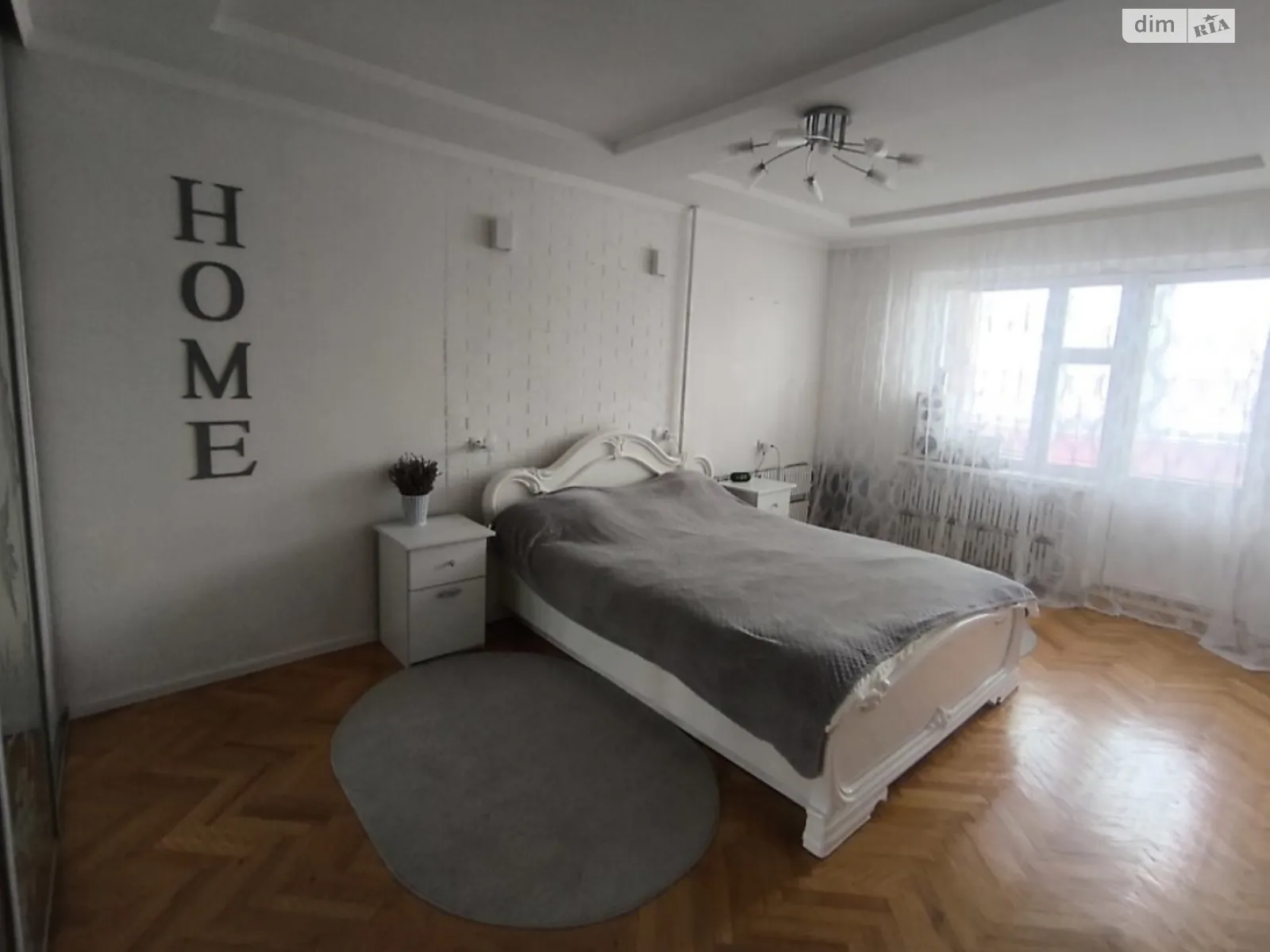 3-комнатная квартира 87 кв. м в Тернополе, ул. Владимира Великого - фото 1