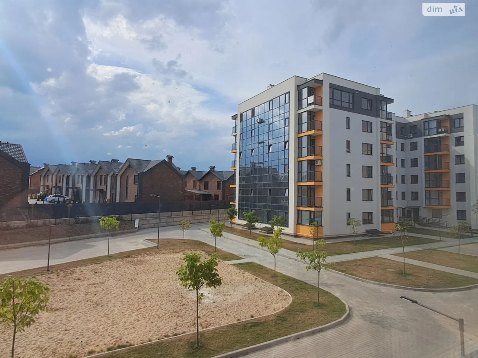 Продается 2-комнатная квартира 65.23 кв. м в Березиной, ул. Радужная, 101 - фото 1