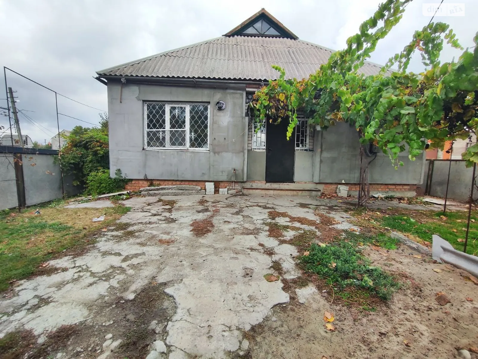 Продается одноэтажный дом 95 кв. м с камином, цена: 50000 $ - фото 1