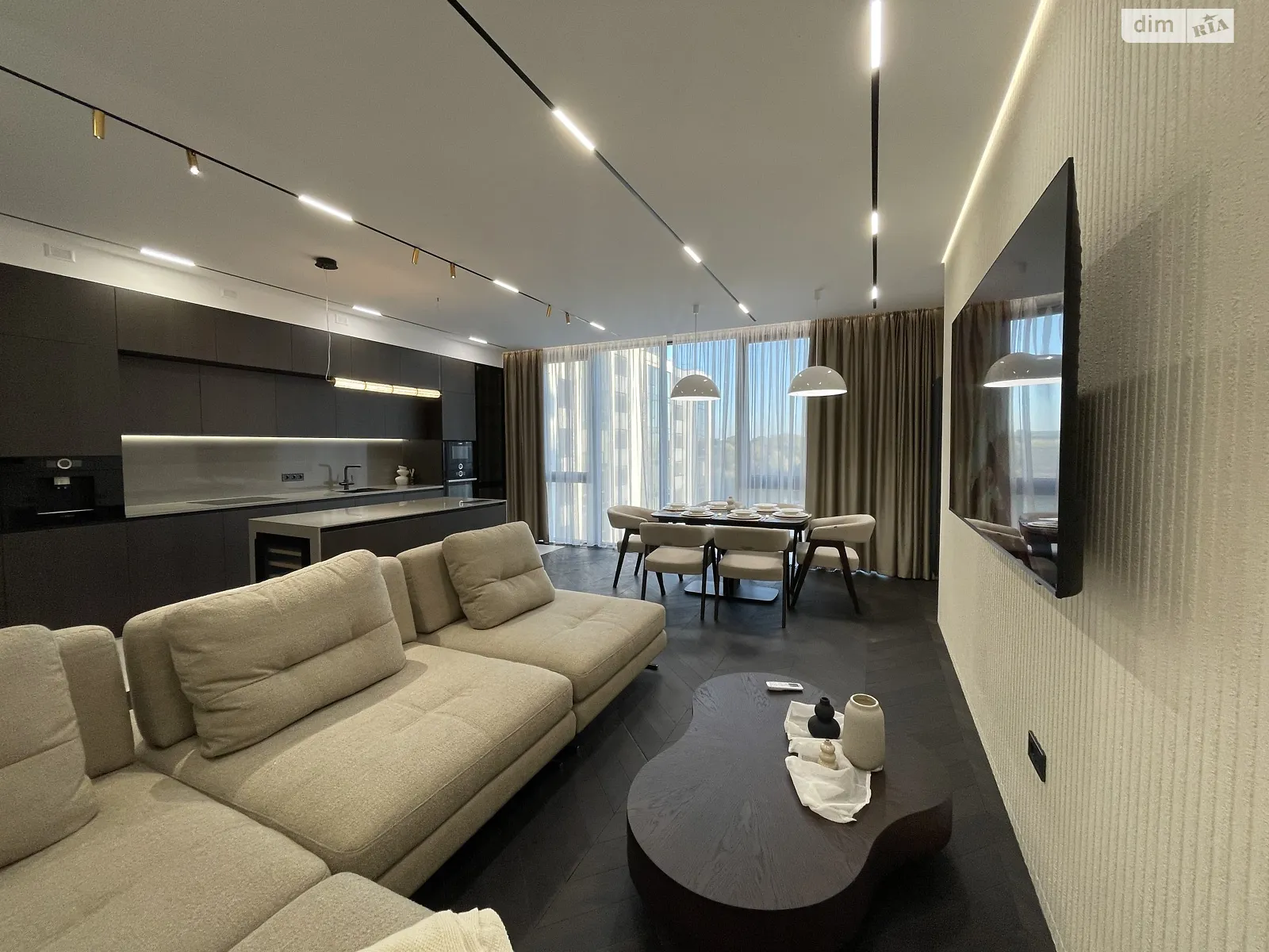 Сдается в аренду 2-комнатная квартира 112 кв. м в Ивано-Франковске, ул. Гетьмана Ивана Мазепы, 138 - фото 1