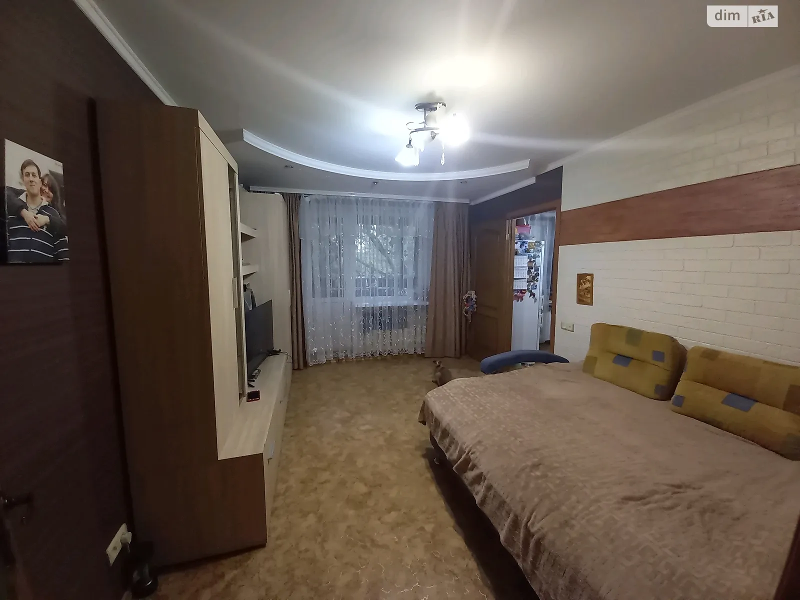 Продается 3-комнатная квартира 57 кв. м в Одессе, ул. Героев обороны Одессы - фото 1