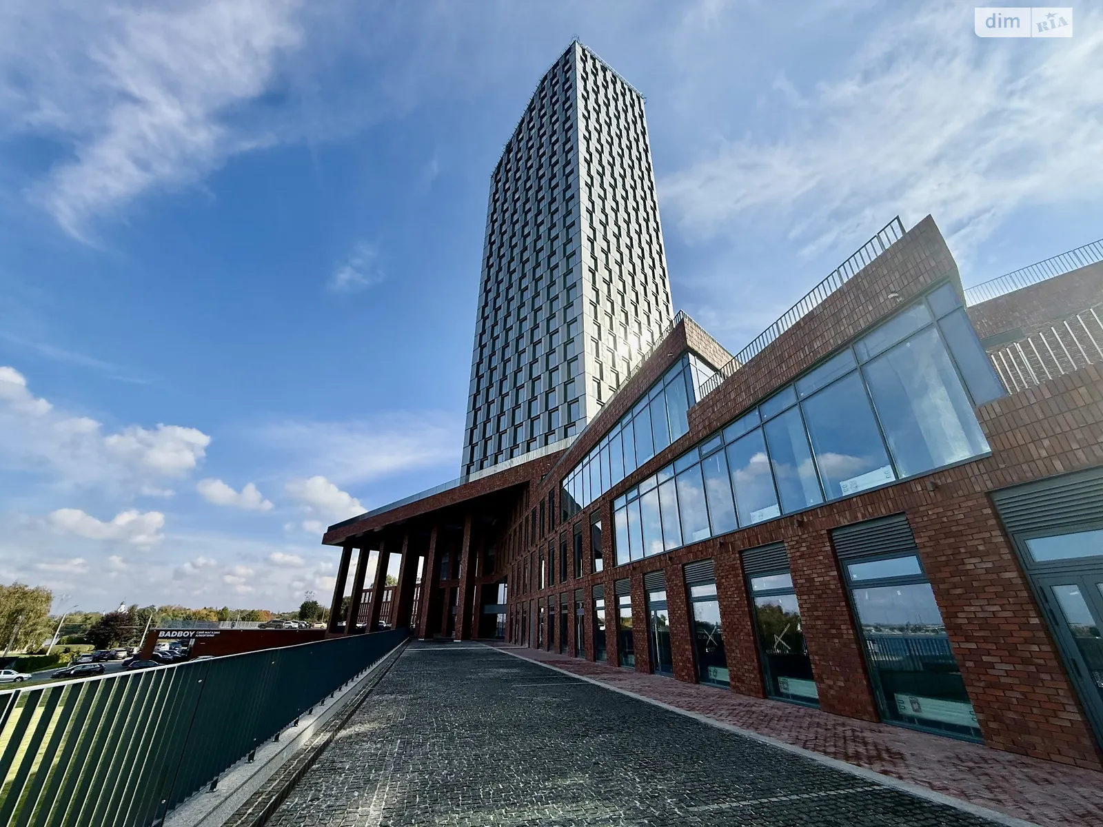 Продается 2-комнатная квартира 51 кв. м в Днепре, ул. Сичеславская Набережная, 53А - фото 1