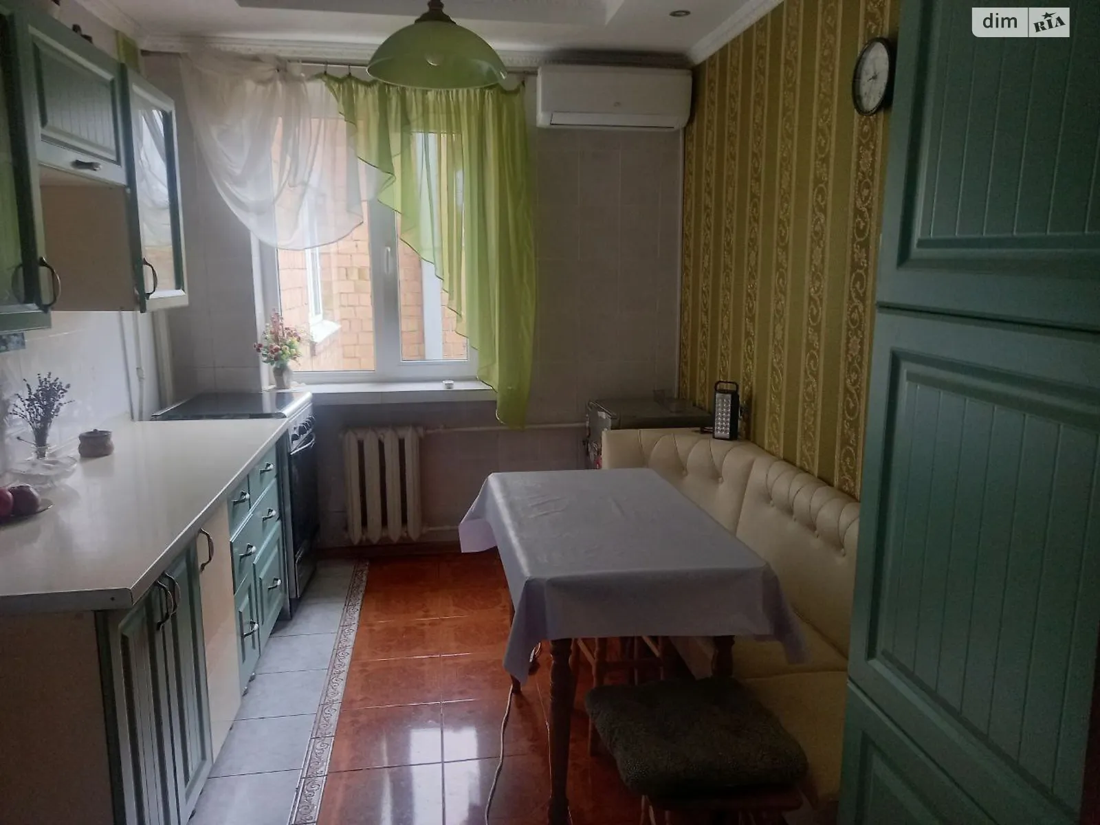 Здається в оренду кімната 59 кв. м у Києві, цена: 6000 грн - фото 1