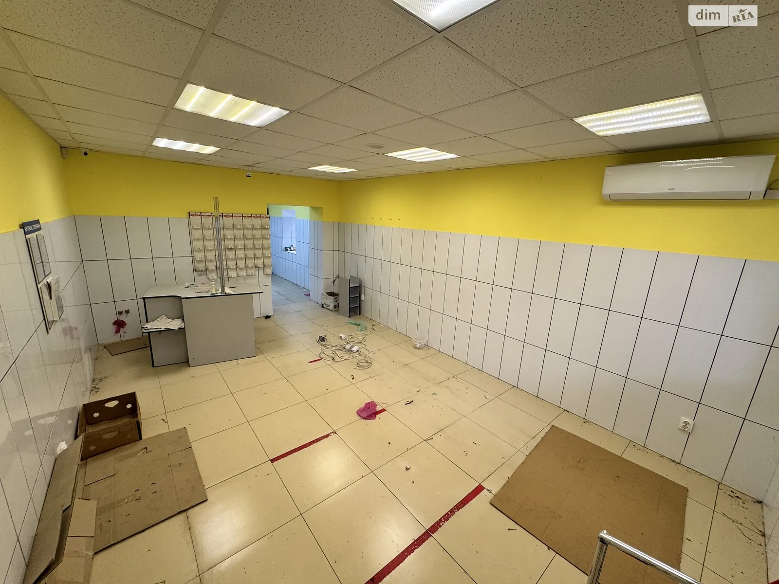 Сдается в аренду помещения свободного назначения 52 кв. м в 1-этажном здании, цена: 1000 грн - фото 1