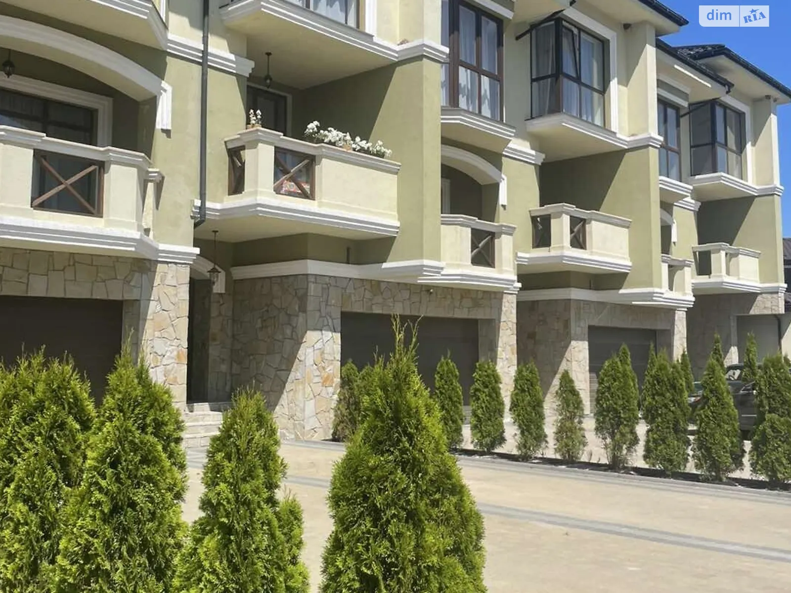 Продається частина будинку 232.5 кв. м з каміном, цена: 190000 $ - фото 1