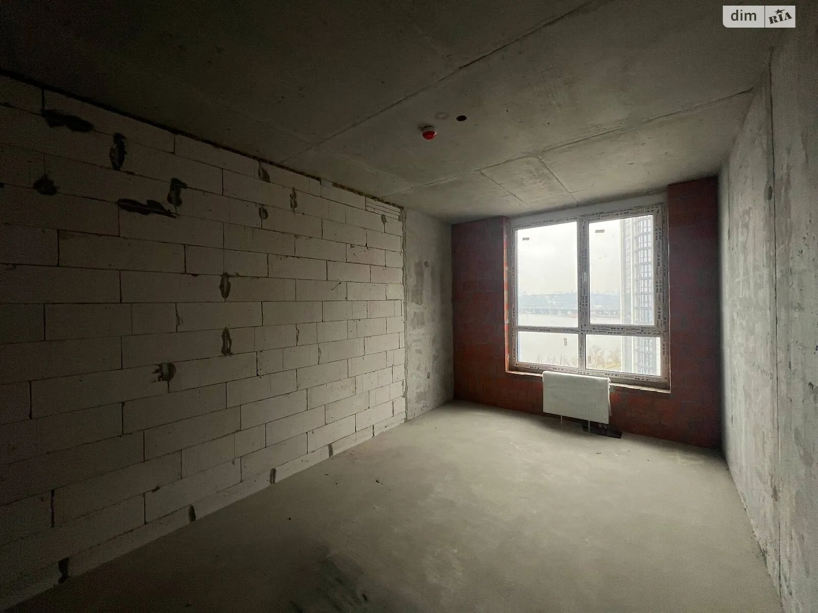 Продається 2-кімнатна квартира 71.84 кв. м у Києві, наб. Дніпровська, 17К - фото 1