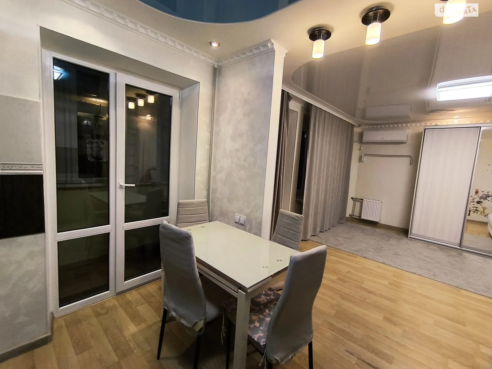 Продается 2-комнатная квартира 55 кв. м в Одессе, ул. Палия Семена, 105 - фото 1