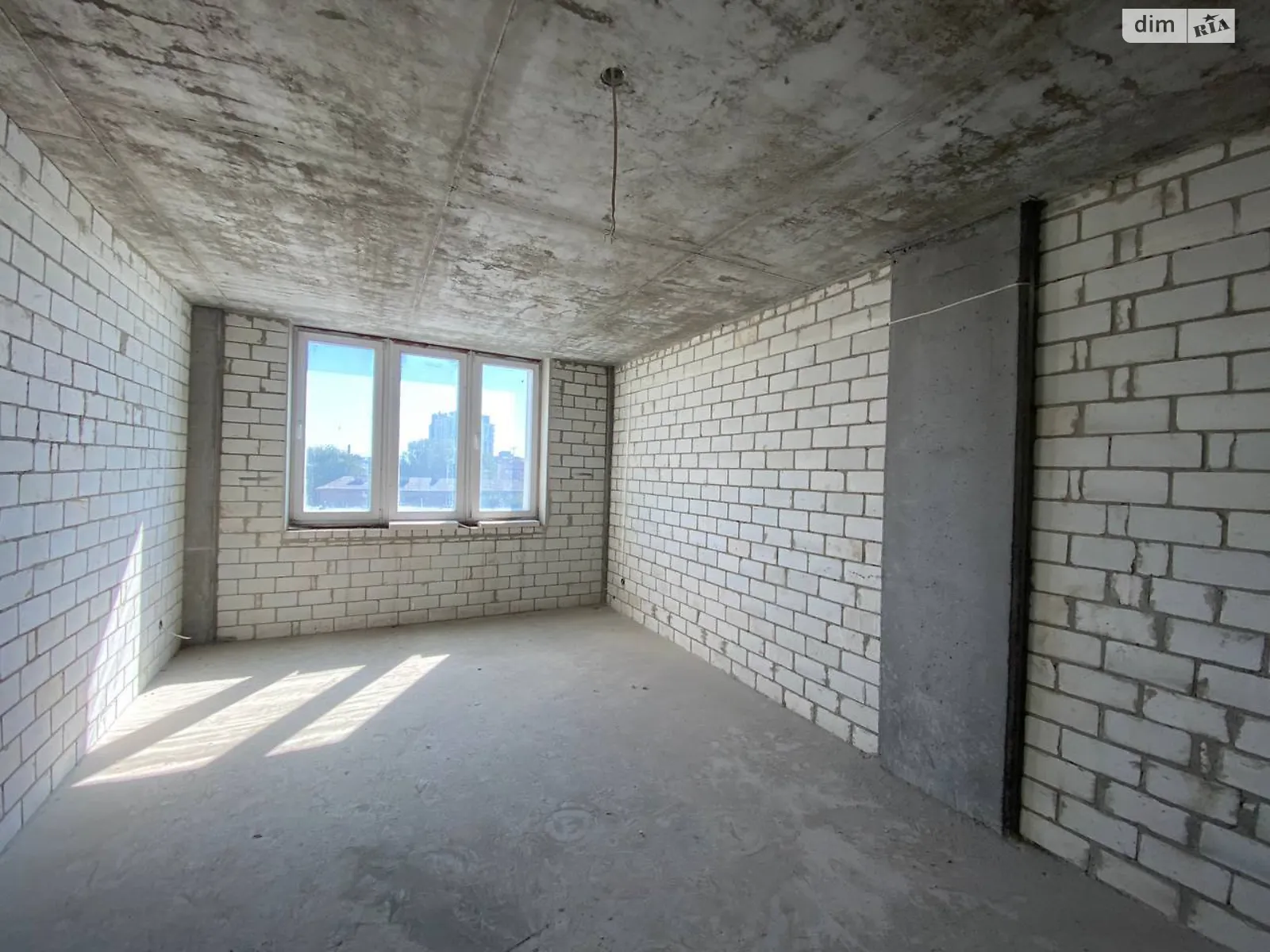 2-комнатная квартира 121.3 кв. м в Тернополе, ул. Ольховая - фото 1