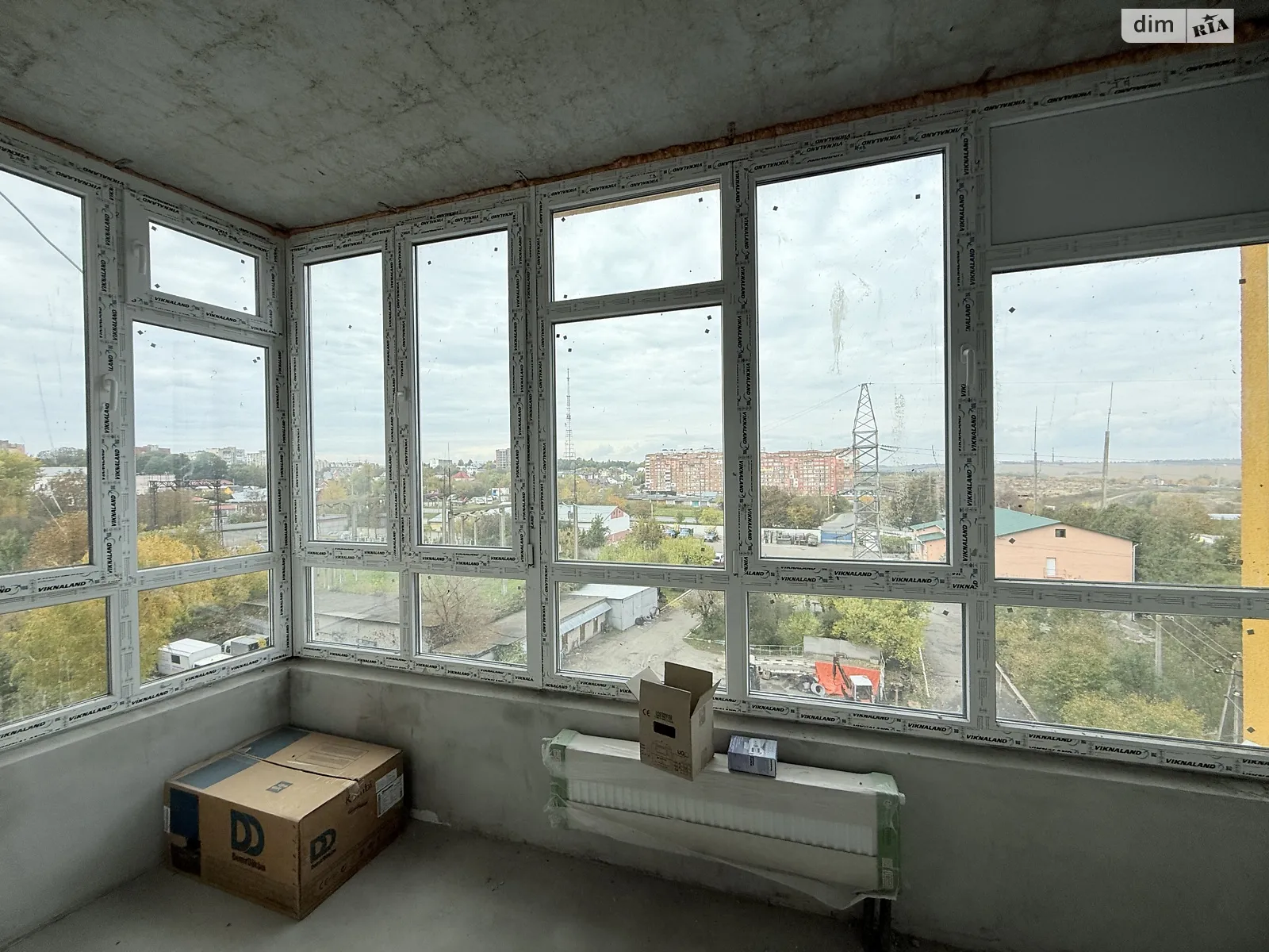 Продается 1-комнатная квартира 60.7 кв. м в Хмельницком, ул. Степана Бандеры, 30А - фото 1