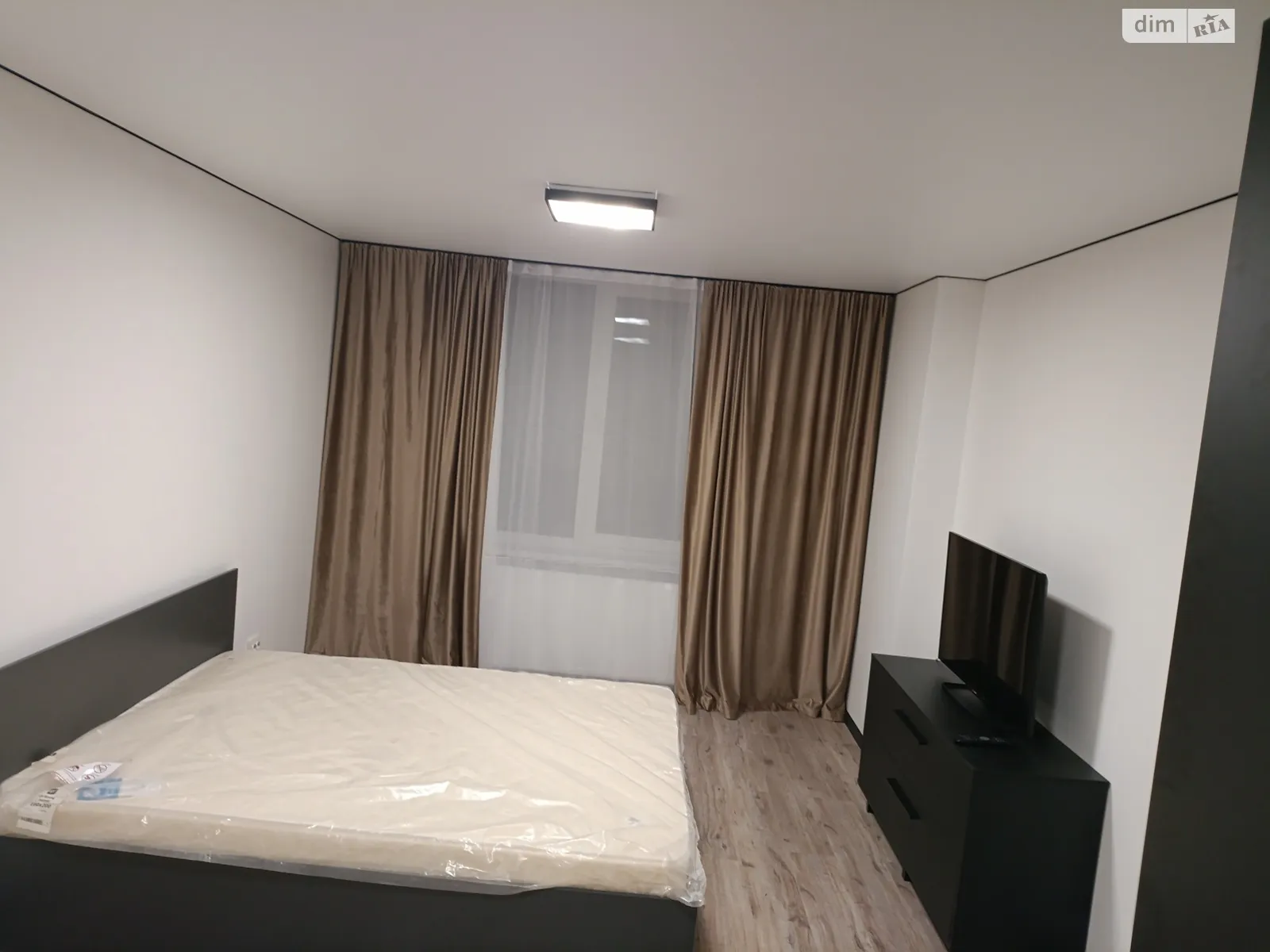 1-комнатная квартира 41 кв. м в Тернополе, ул. Белогорская, 26А - фото 1