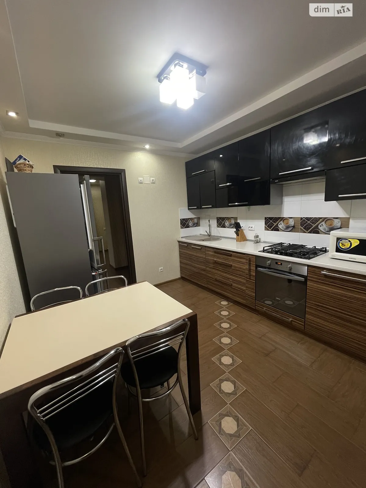 Здається в оренду 2-кімнатна квартира 72 кв. м у Вінниці, вул. Миколаївська, 9 - фото 1