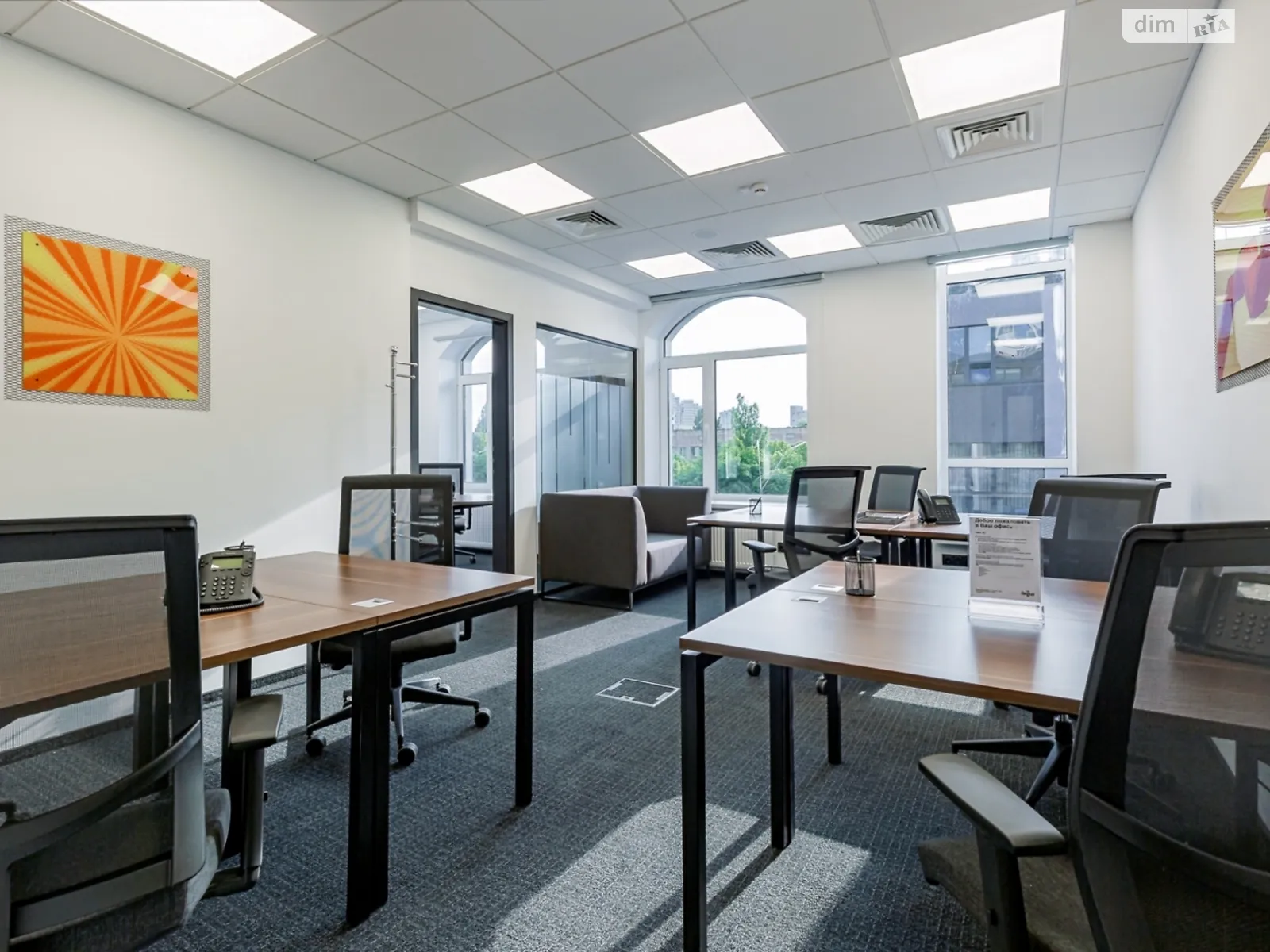 Здається в оренду офіс 30 кв. м в бізнес-центрі, цена: 1300 $ - фото 1
