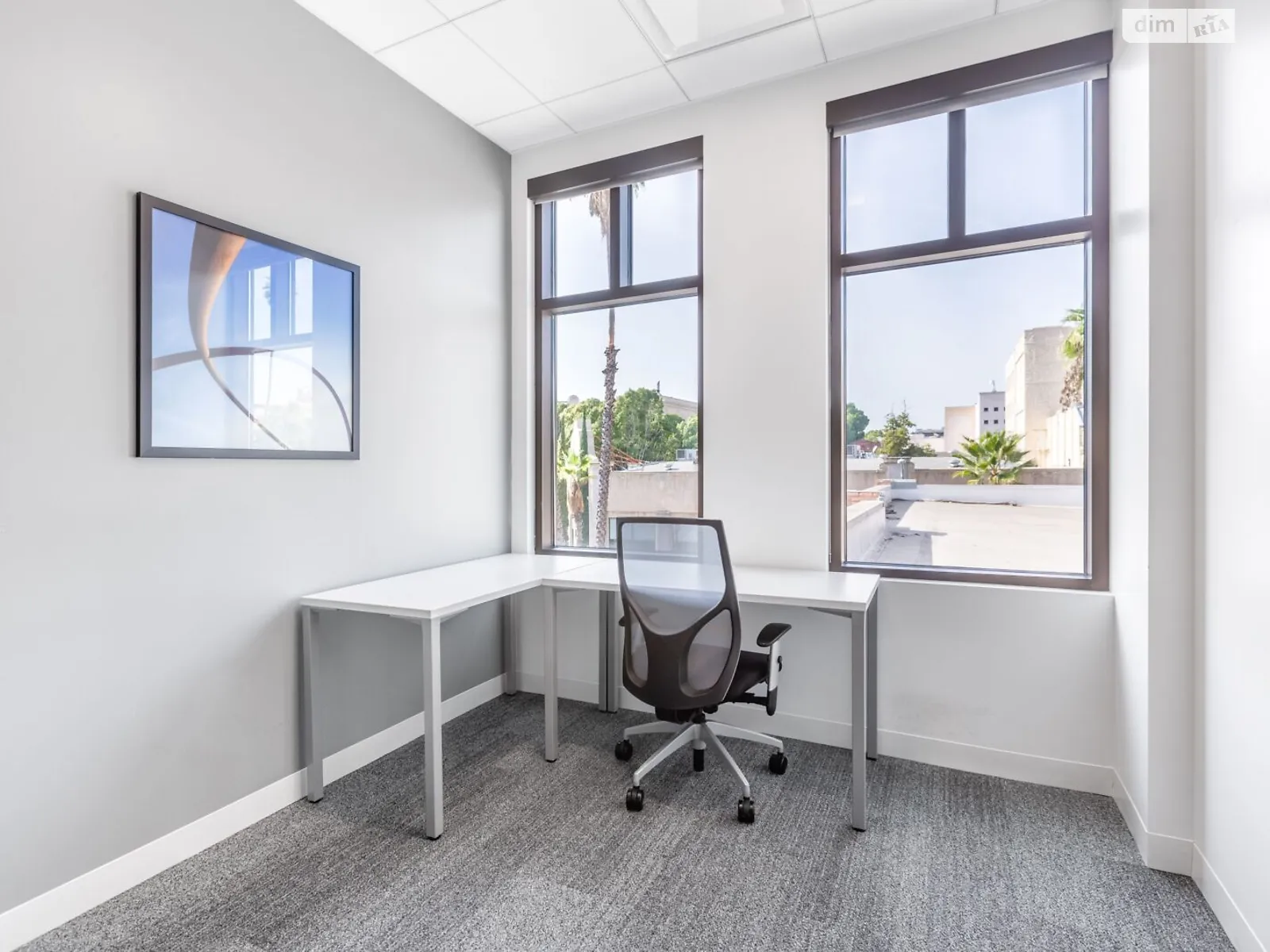 Здається в оренду офіс 8 кв. м в бізнес-центрі, цена: 359 $ - фото 1