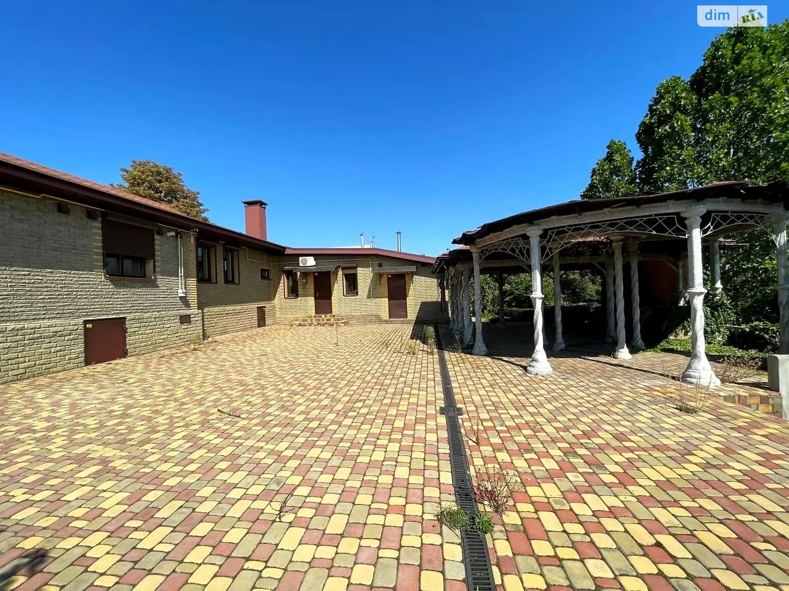 Продается одноэтажный дом 122 кв. м с верандой, цена: 144000 $ - фото 1