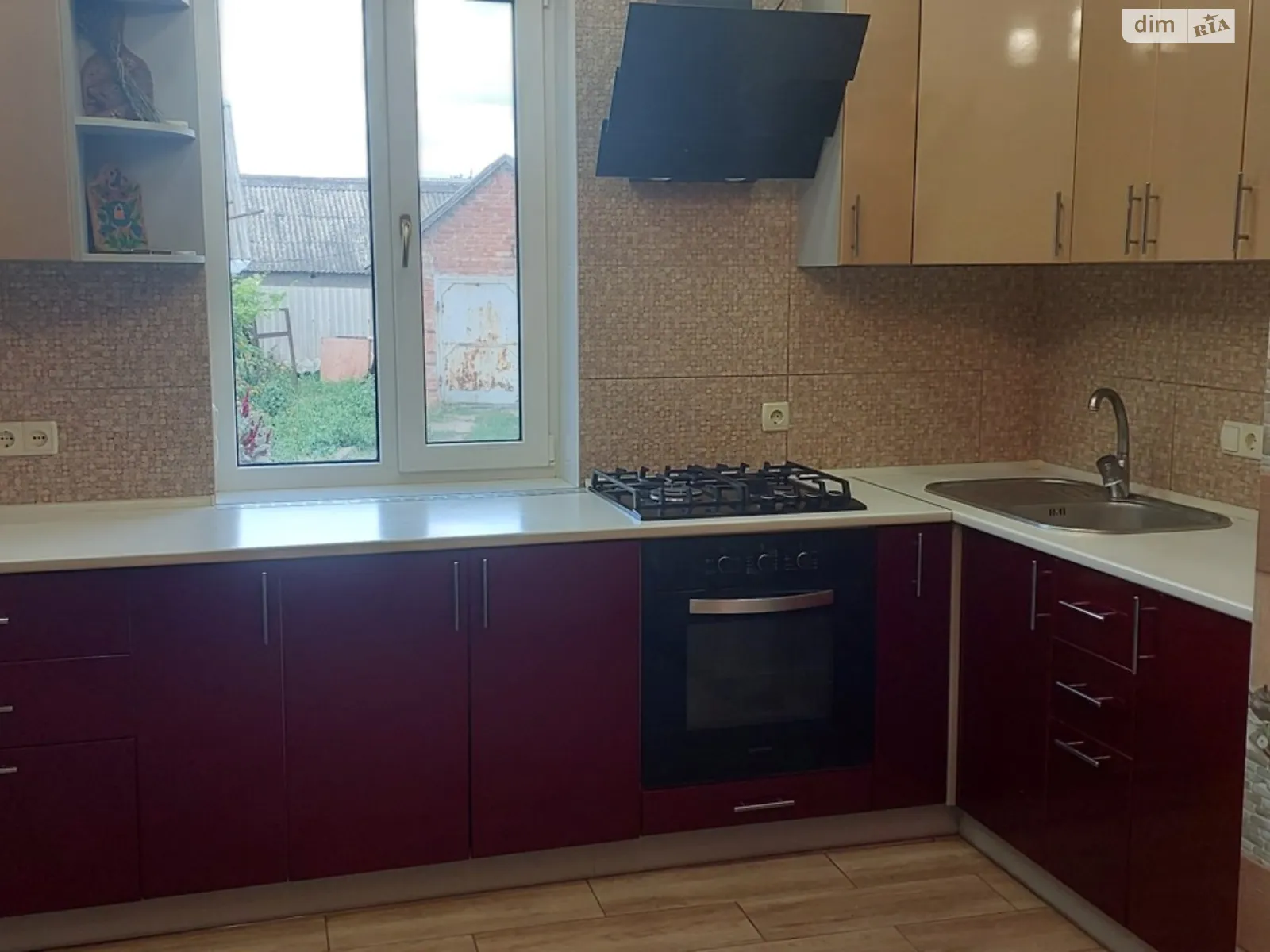 Продається частина будинку 80 кв. м з подвалом, цена: 30000 $ - фото 1