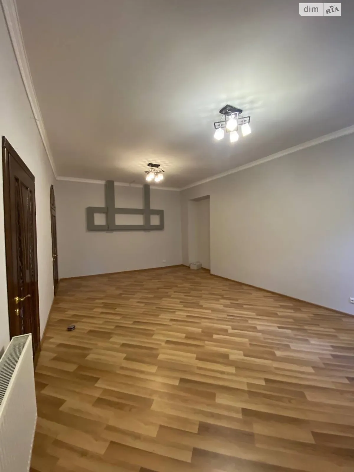 Продається офіс 68 кв. м в бізнес-центрі, цена: 120000 $ - фото 1