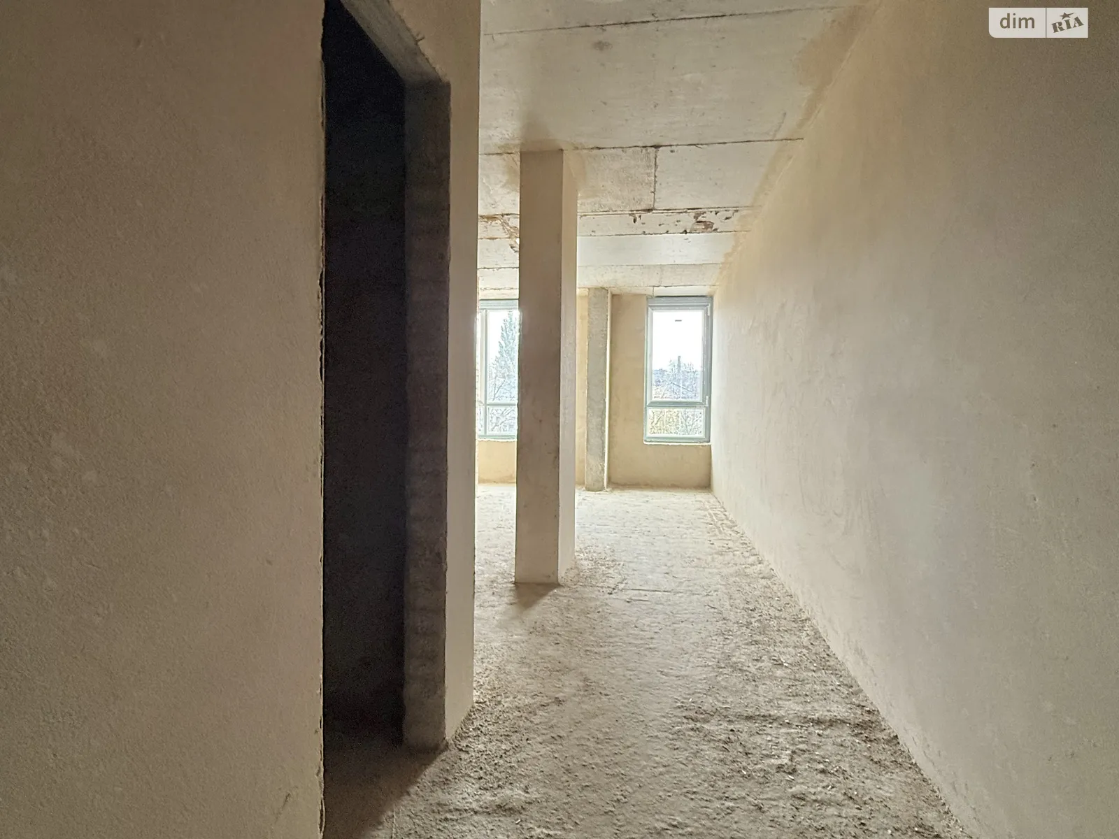 Продается 1-комнатная квартира 35.1 кв. м в Ровно, ул. Черновола Вячеслава, 82А - фото 1