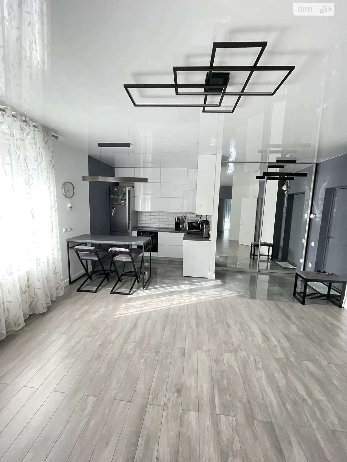 Продается 2-комнатная квартира 57.8 кв. м в Лиманке, просп. Полковника Гуляева(Маршала Жукова), 111 - фото 1