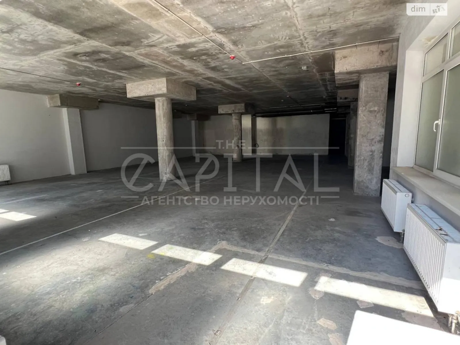 Здається в оренду офіс 201.4 кв. м в бізнес-центрі, цена: 6050 $ - фото 1