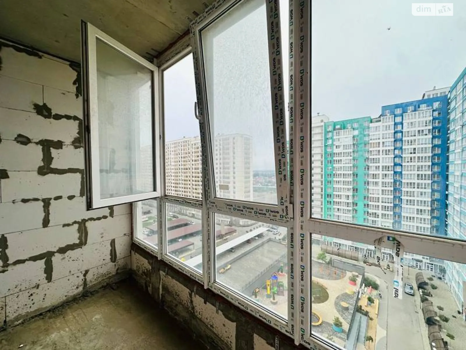 Продається 2-кімнатна квартира 60 кв. м у Лиманці, вул. Перлинна, 11 корпус 5 - фото 1