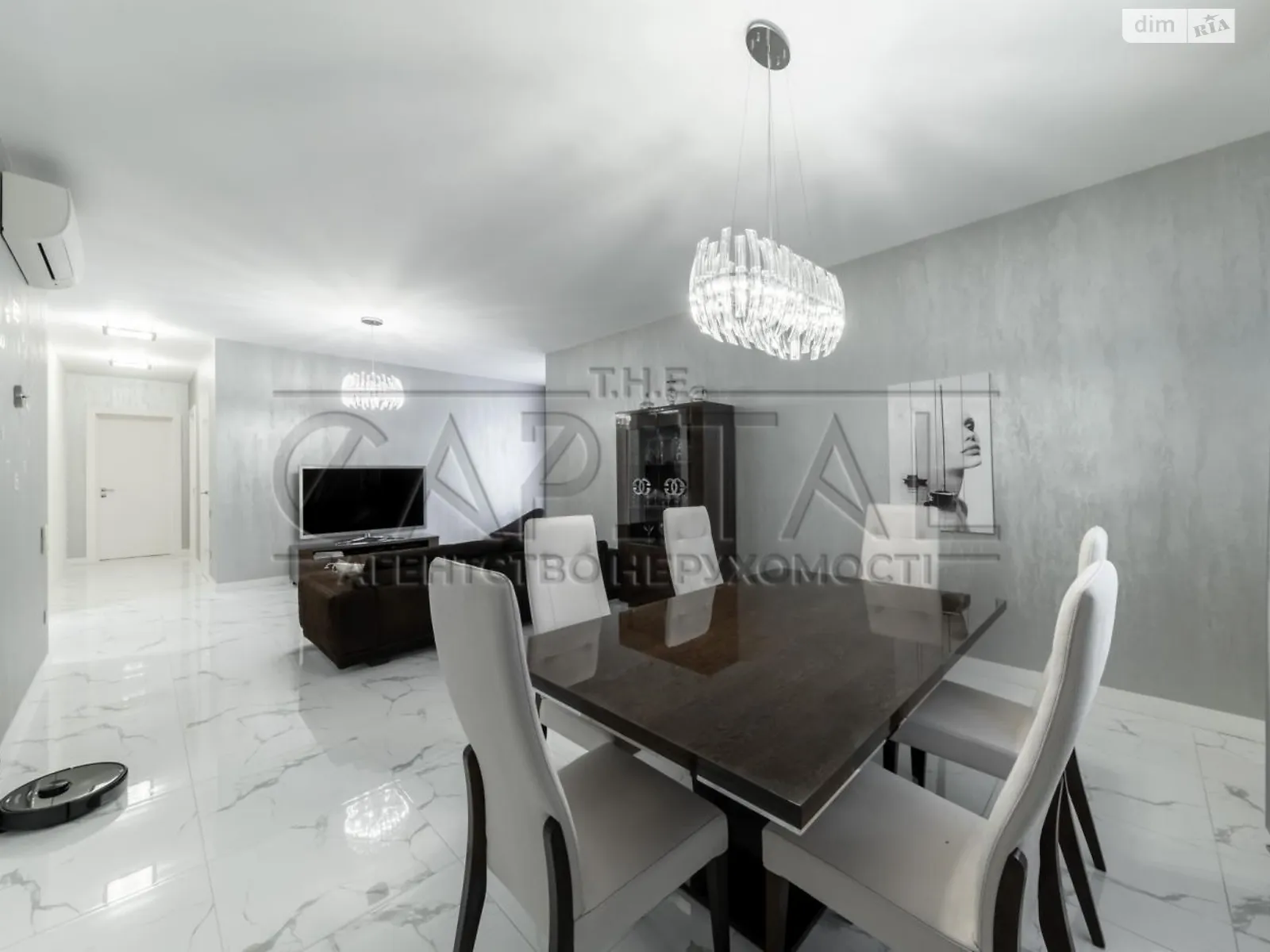 Продается 2-комнатная квартира 140 кв. м в Киеве, ул. Василия Тютюнника - фото 1