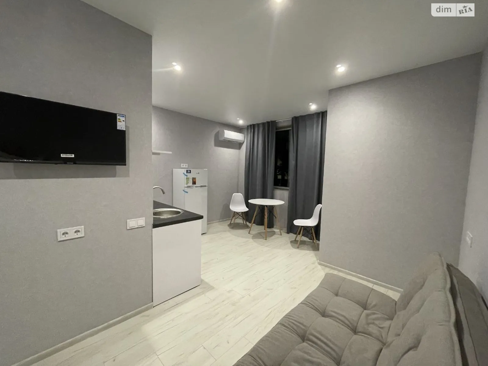 Продается 1-комнатная квартира 22 кв. м в Киеве, ул. Михаила Дерегуса, 44 - фото 1