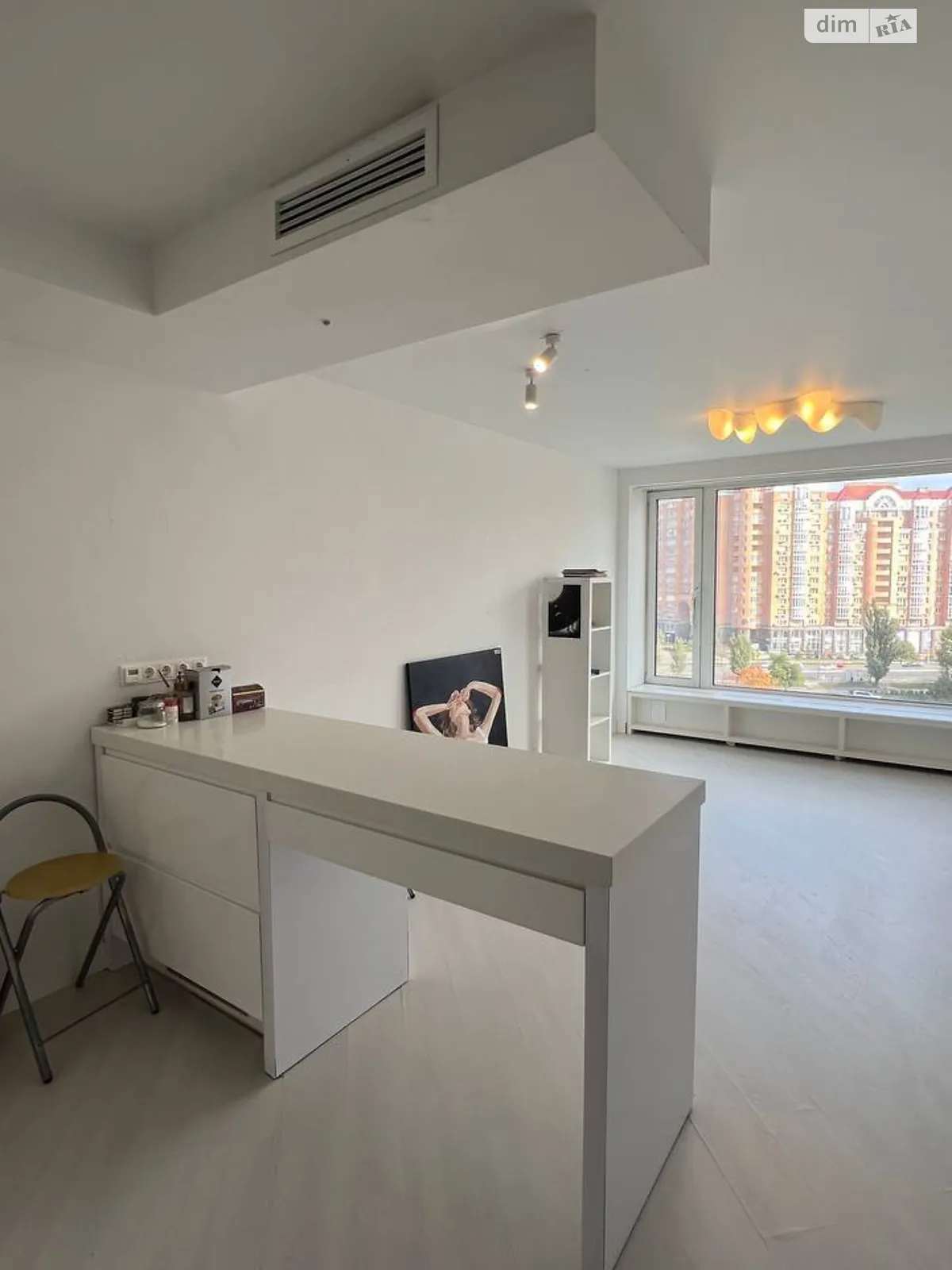 Продається 1-кімнатна квартира 34.4 кв. м у Києві, просп. Володимира Івасюка, 9А - фото 1