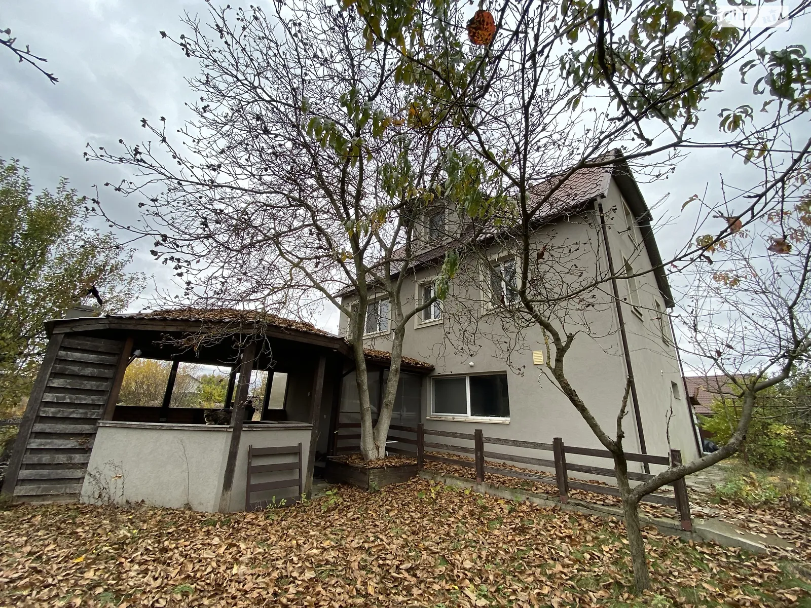 Продается дом на 3 этажа 252 кв. м с мебелью, цена: 144500 $ - фото 1